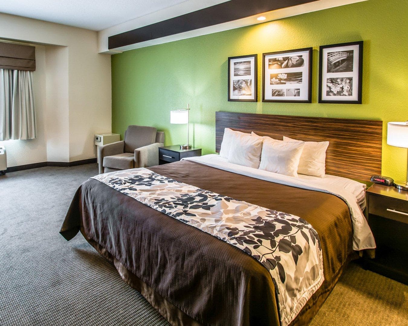 Sleep Inn & Suites Orlando International Airport — 8