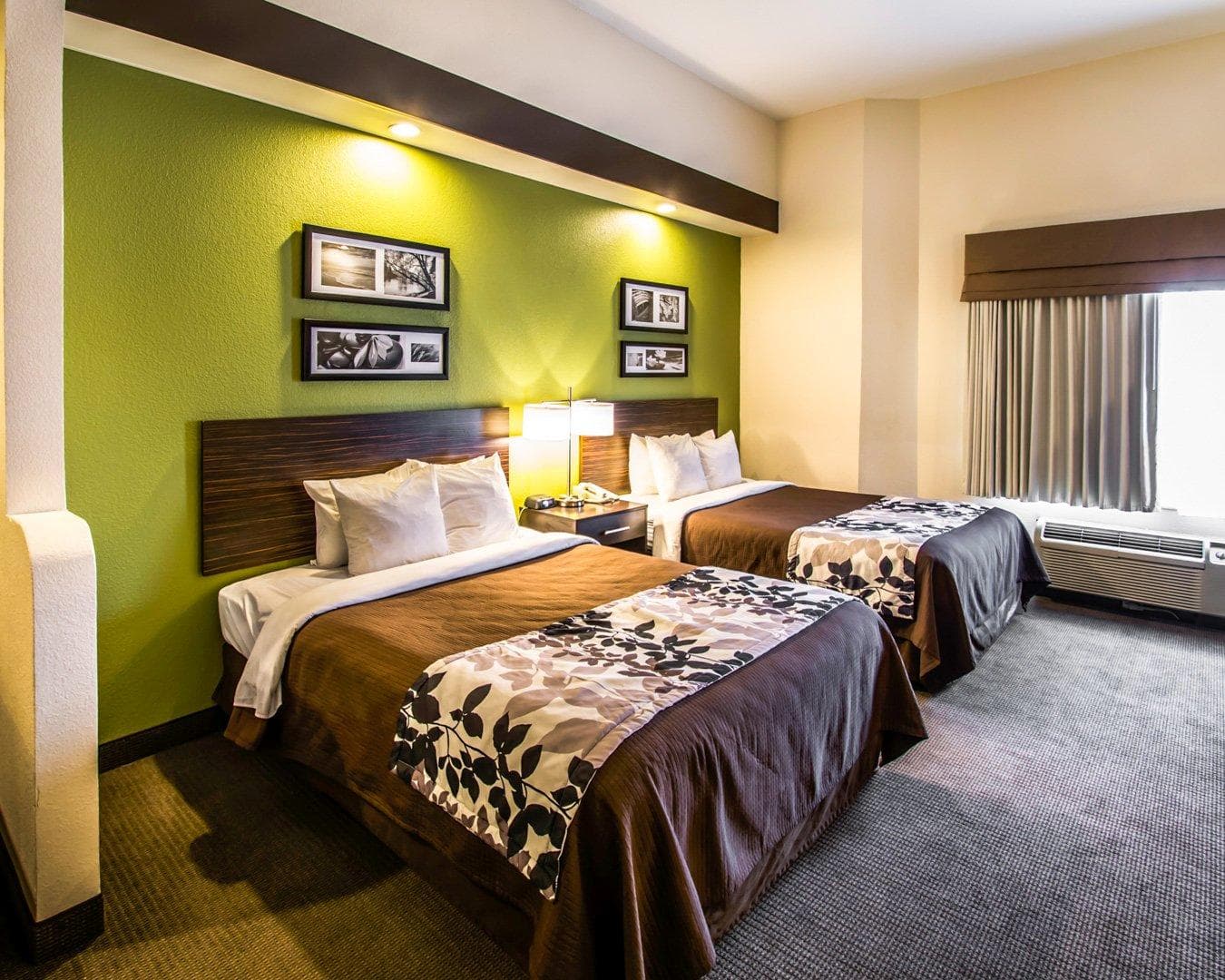 Sleep Inn & Suites Orlando International Airport — 12