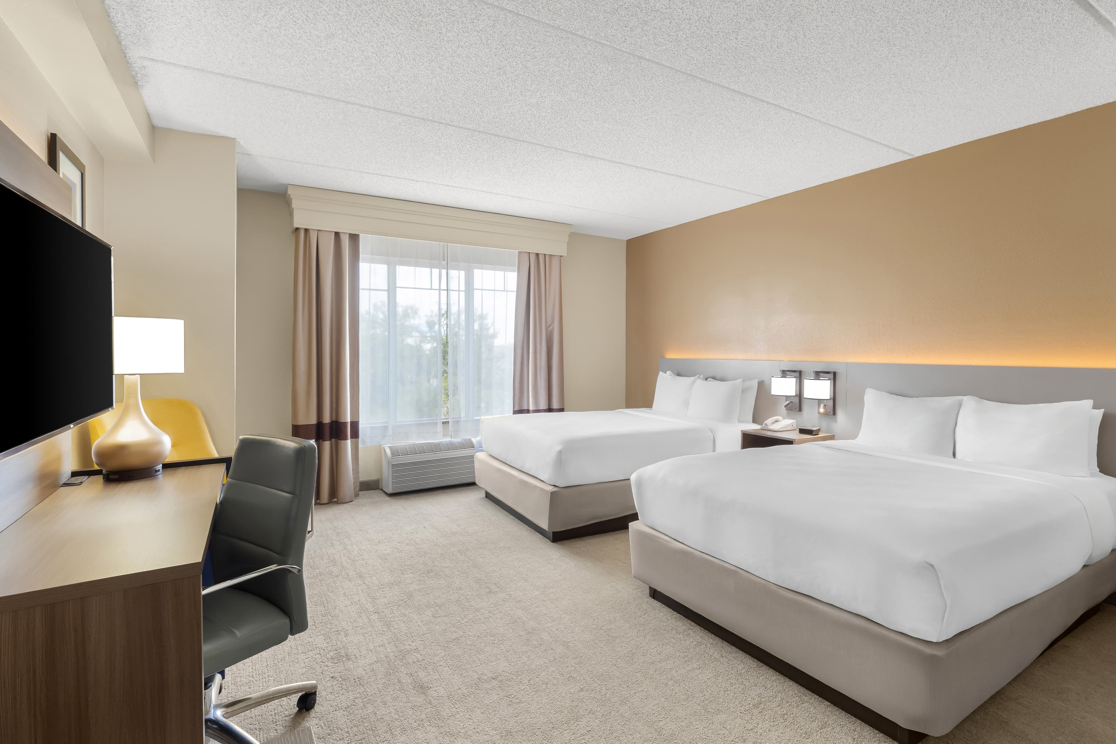 Comfort Suites Near Universal Orlando Resort — 22