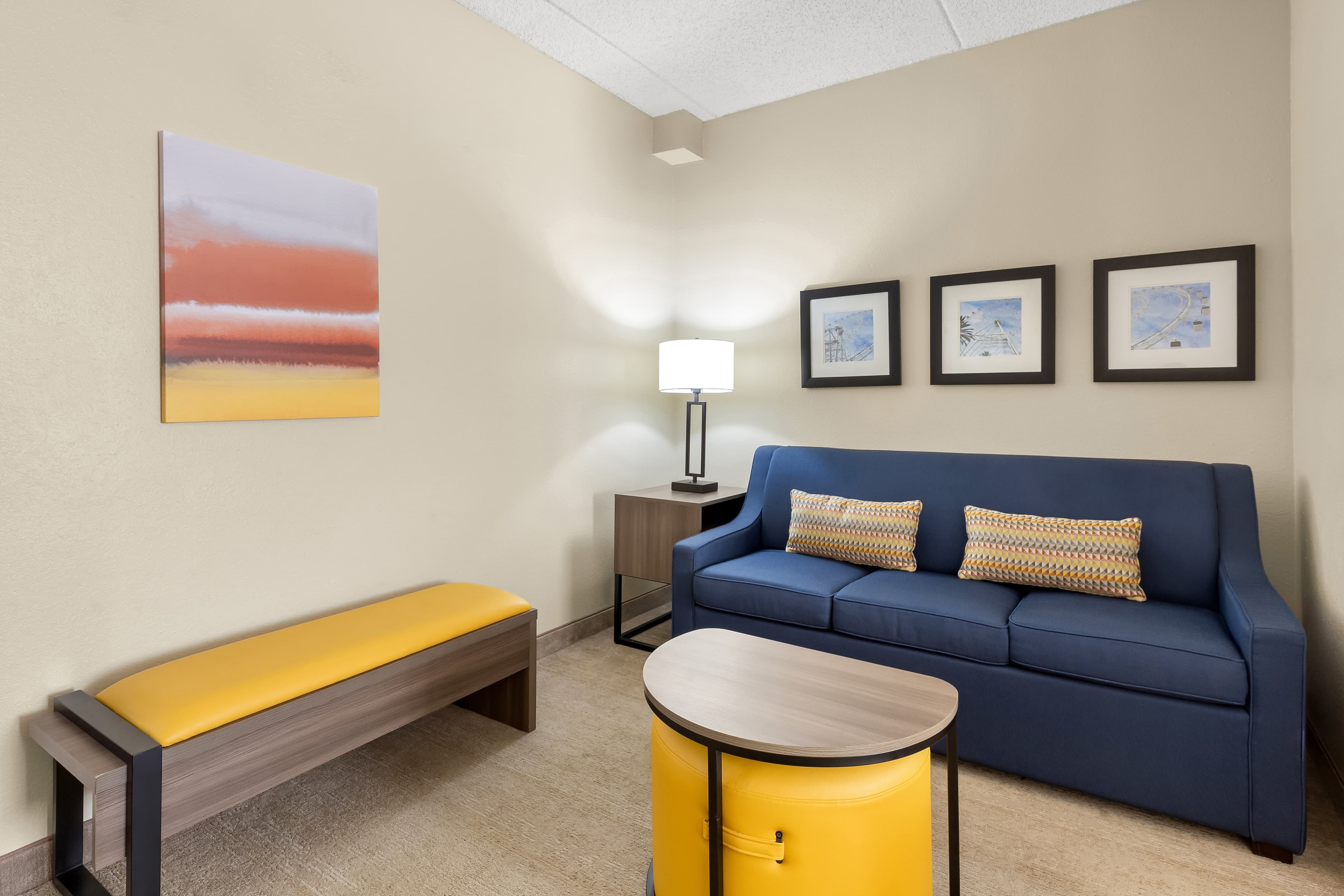Comfort Suites Near Universal Orlando Resort — 15