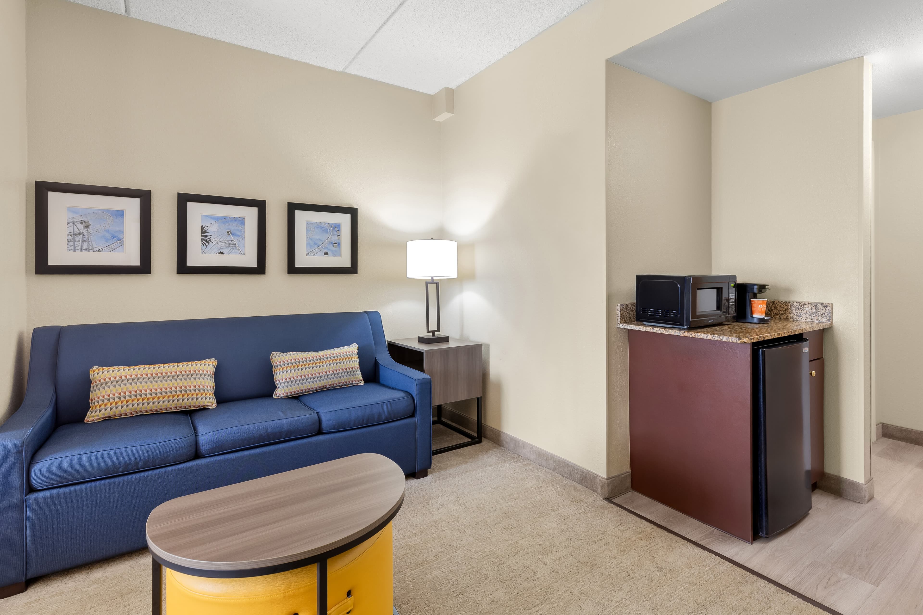 Comfort Suites Near Universal Orlando Resort — 31