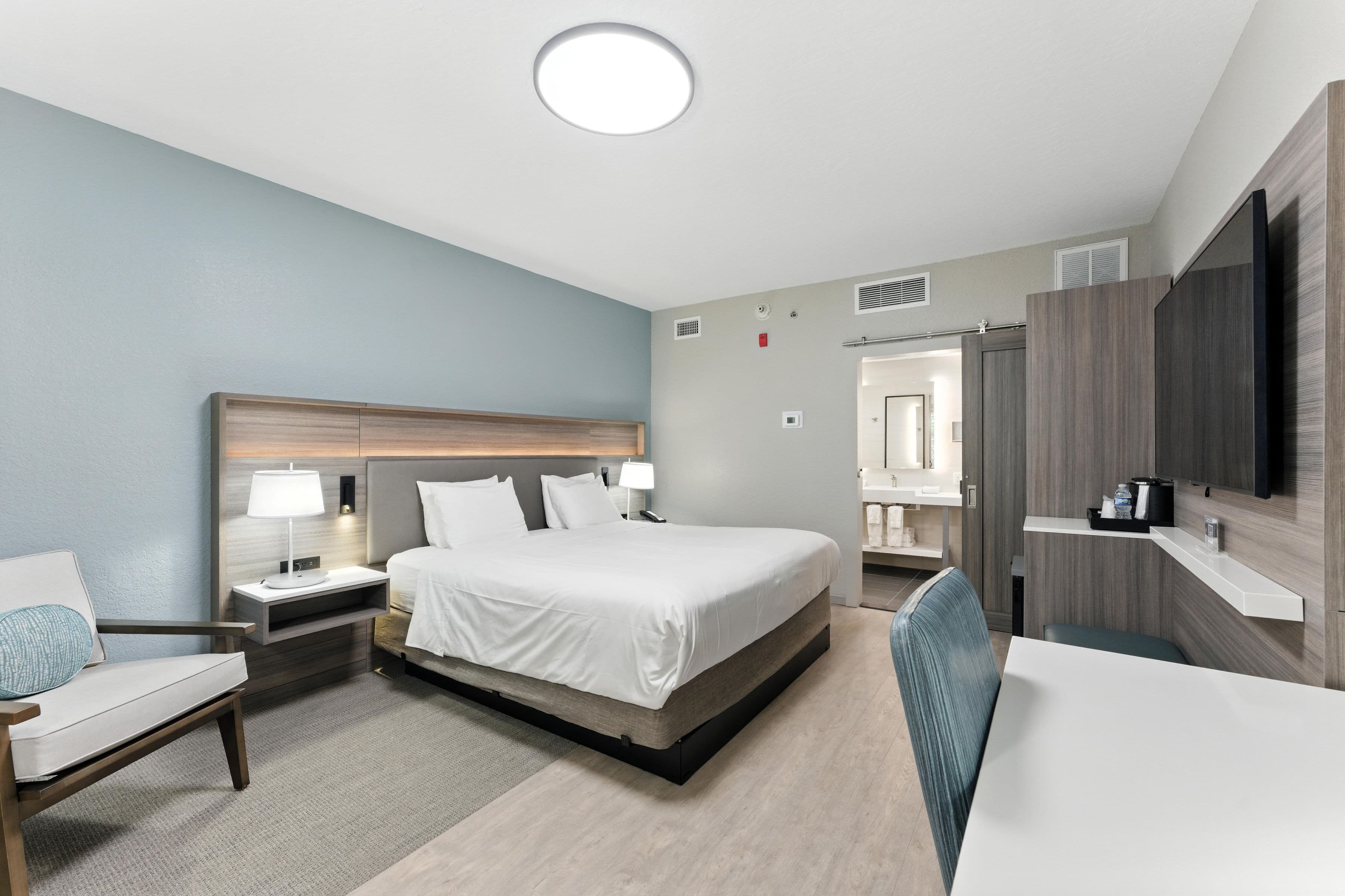 Radisson Resort at the Port — 2