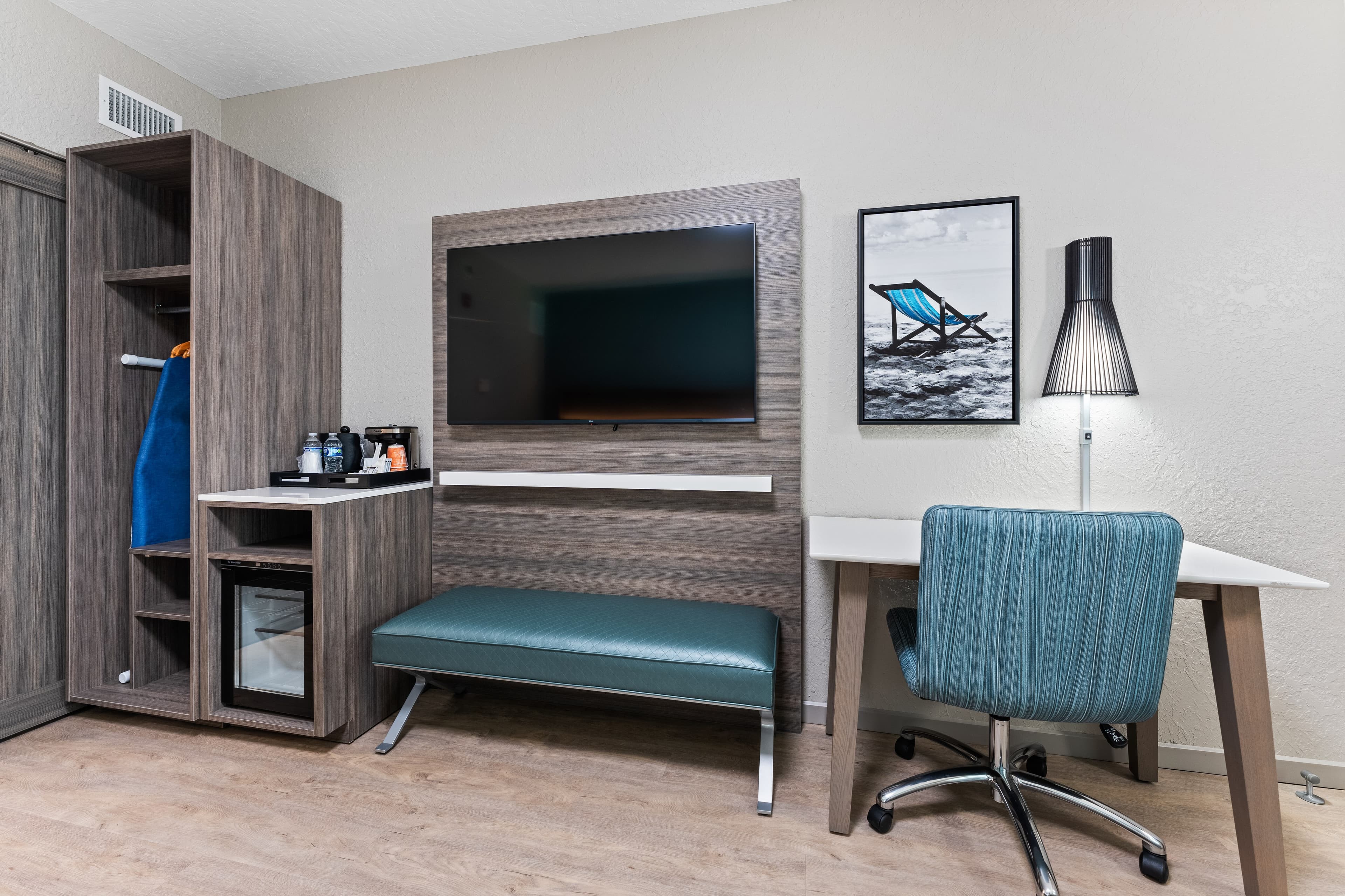Radisson Resort at the Port — 16