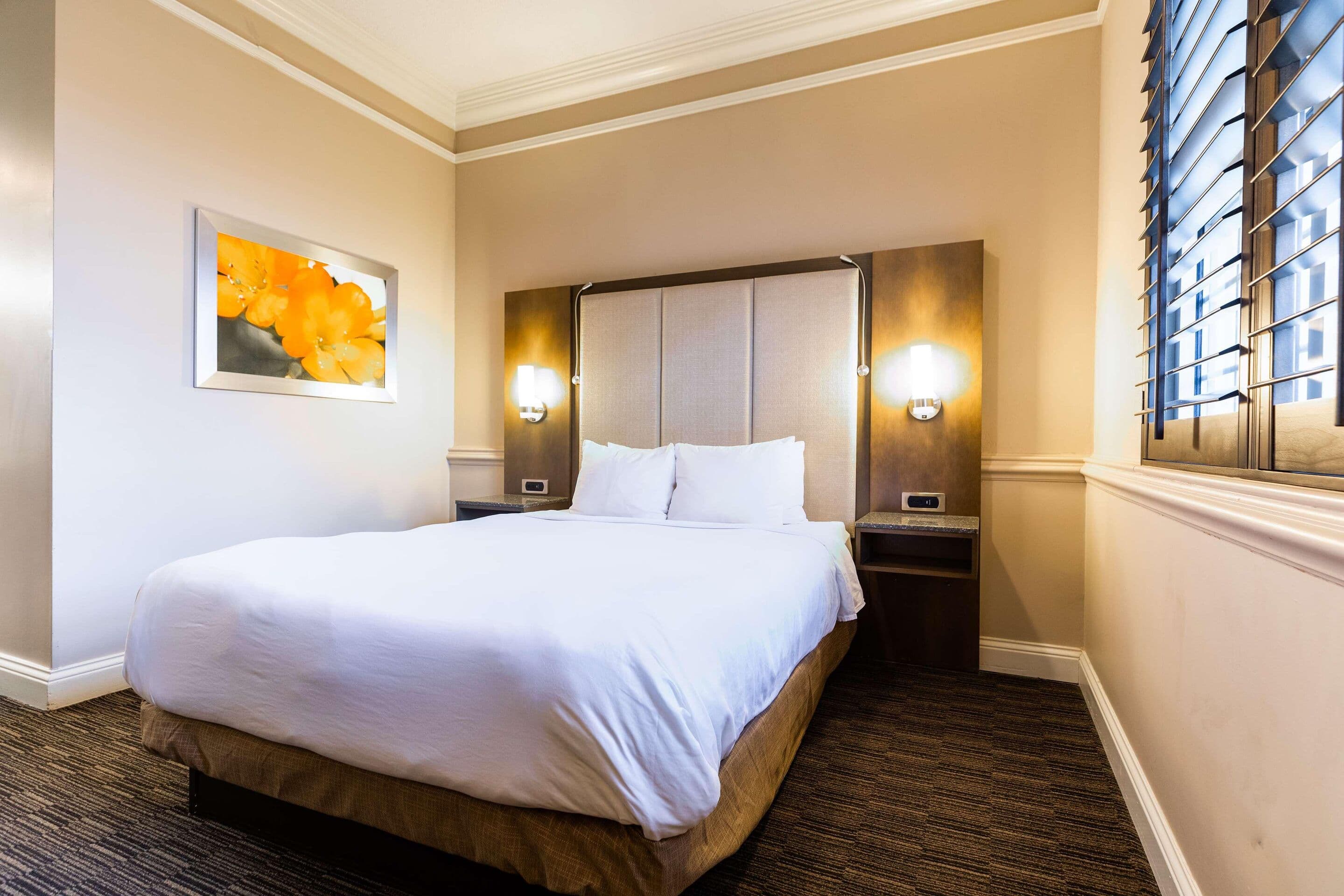 Radisson Resort at the Port — 8