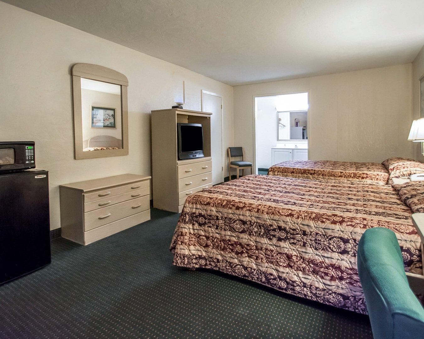 Rodeway Inn Gainesville - University Area - Image 3