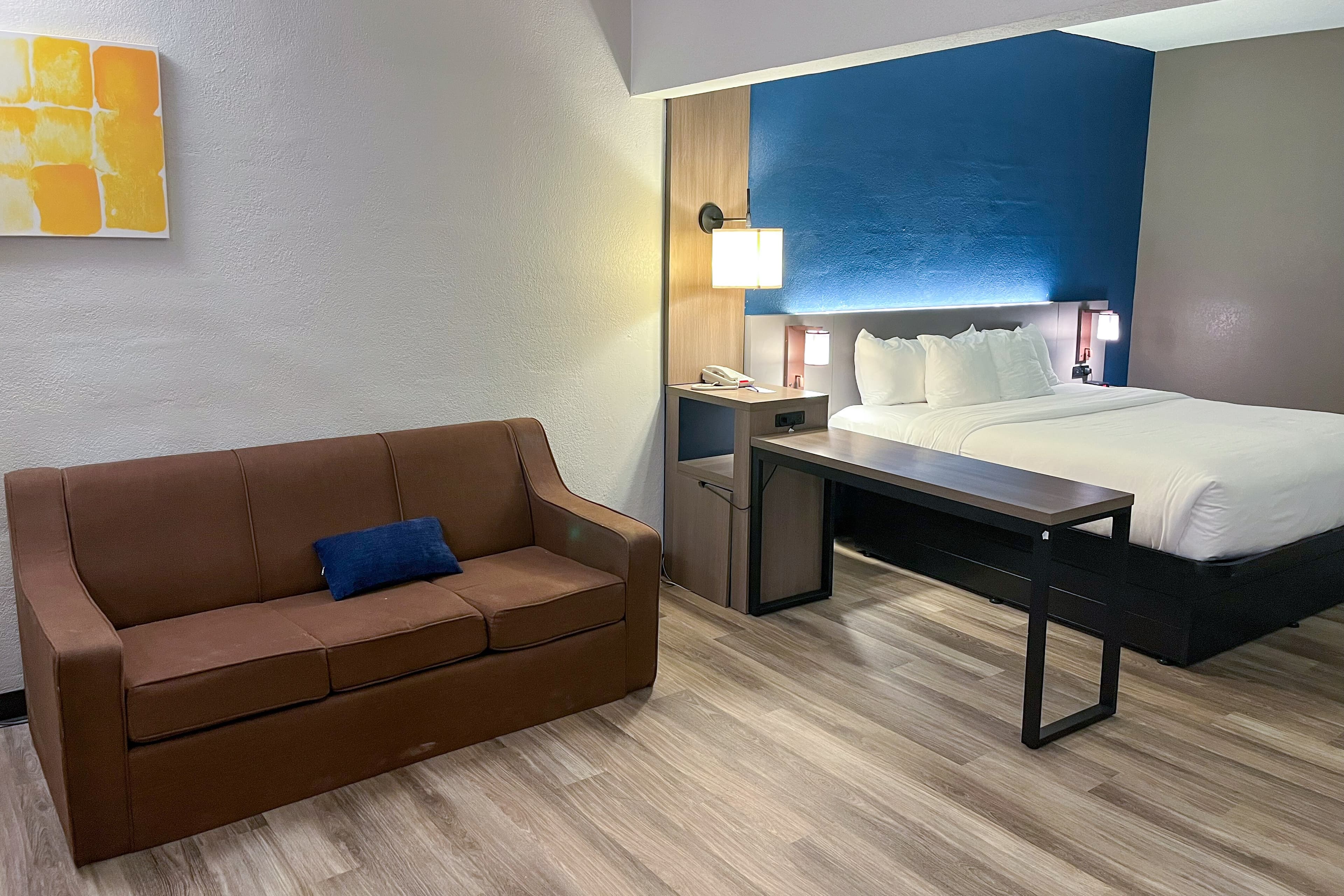 Comfort Suites Clearwater - Dunedin — 6