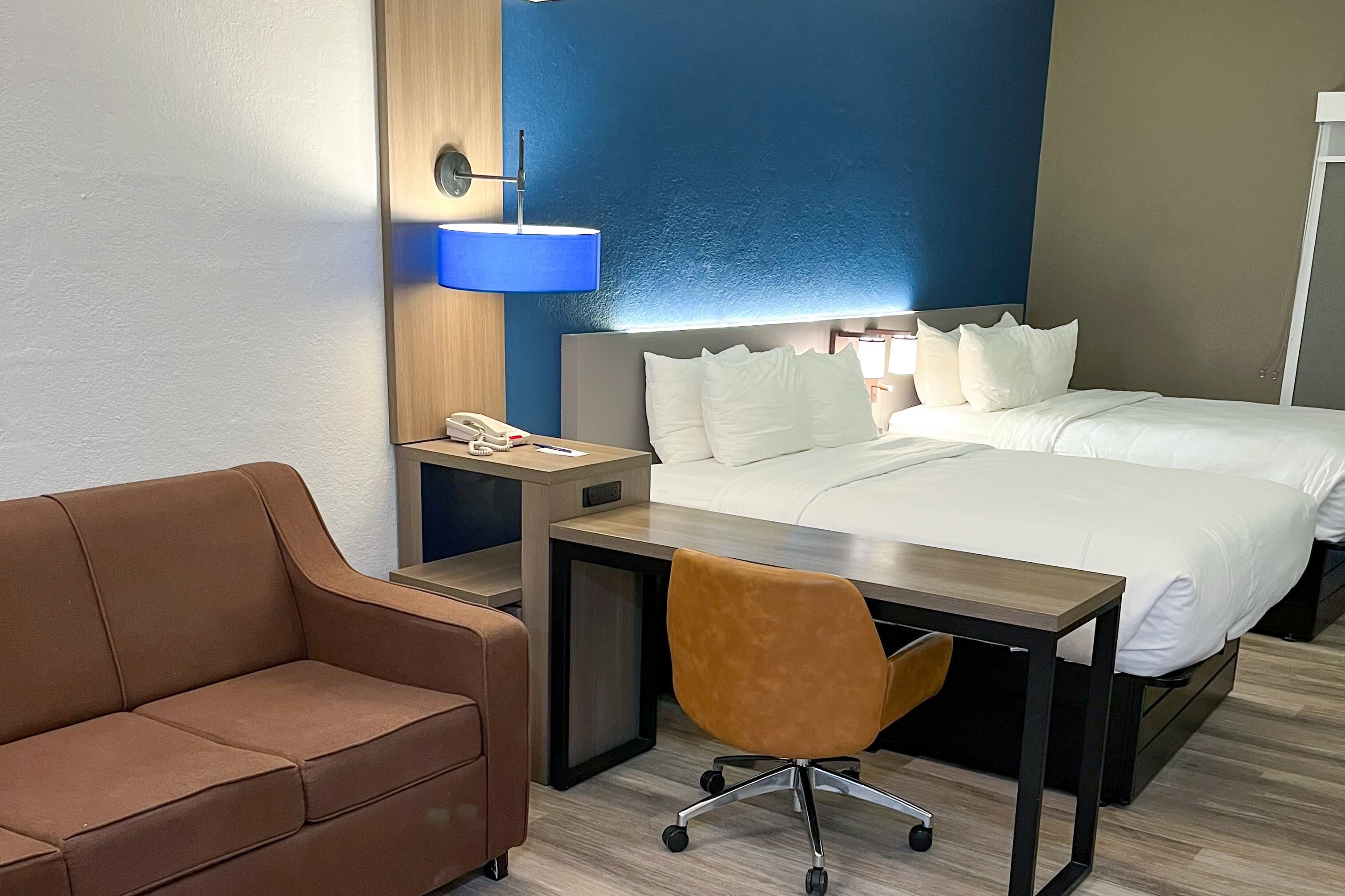 Comfort Suites Clearwater - Dunedin — 12