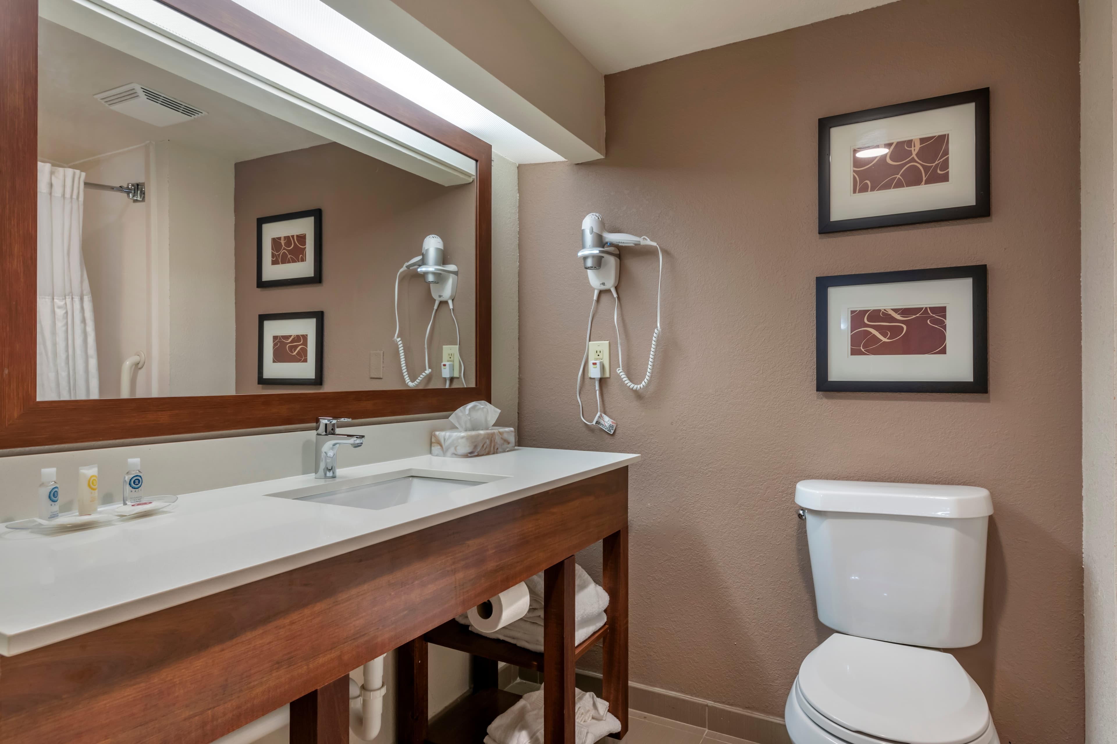 Comfort Suites Tamarac Sawgrass — 12