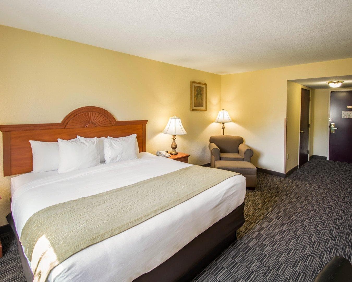 Comfort Inn & Suites Jupiter I-95 — 6