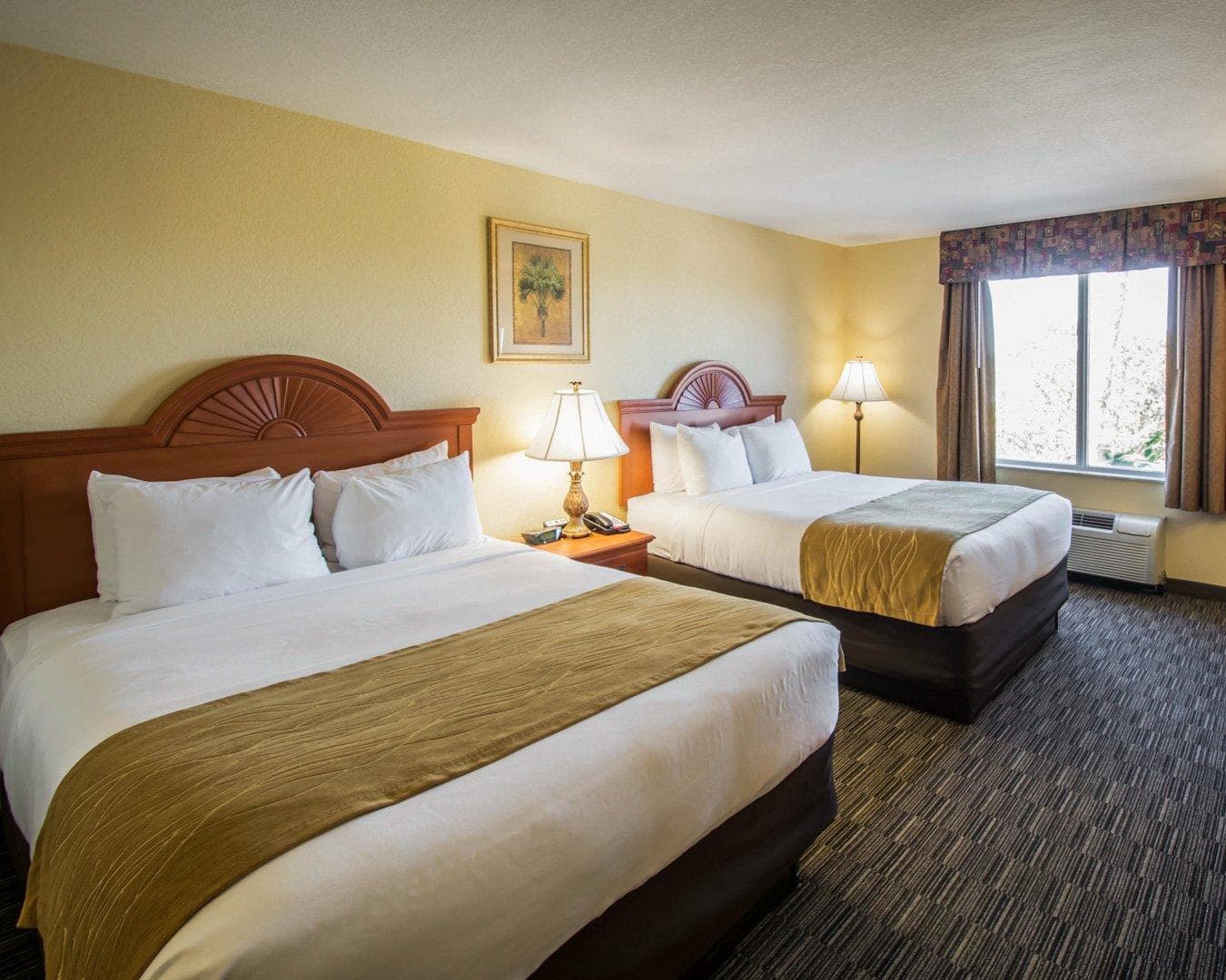 Comfort Inn & Suites Jupiter I-95 - Image 2