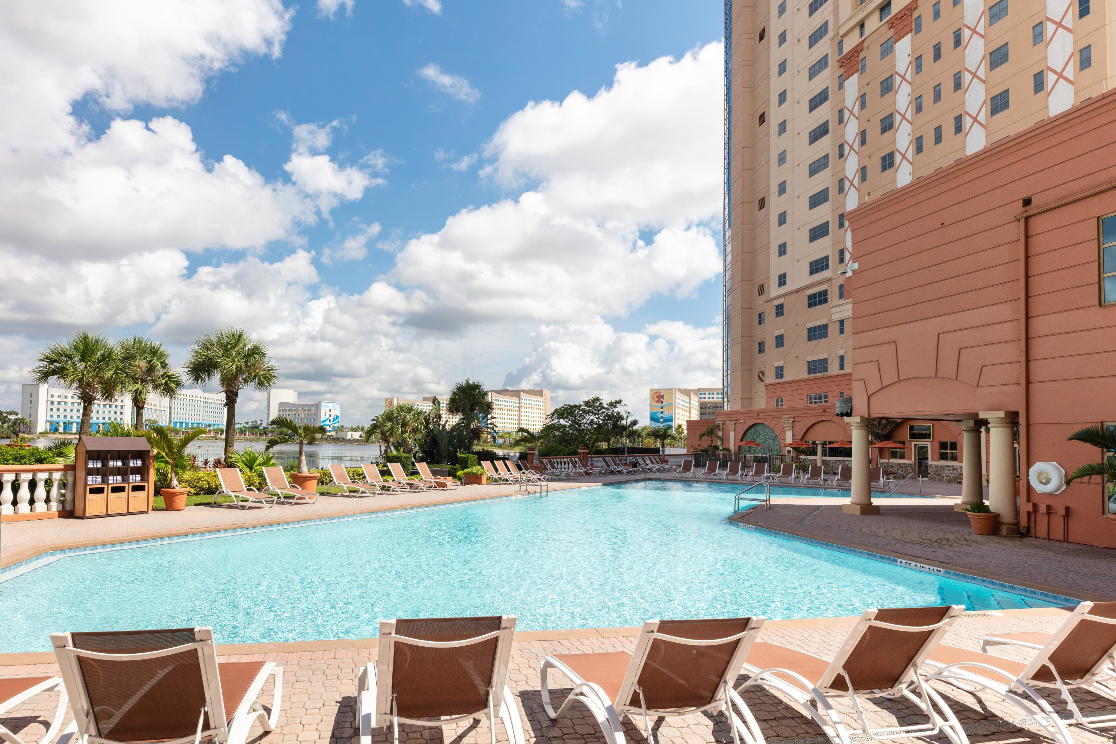 Westgate Palace Hotel/ Universal/ I Drive - Image 1