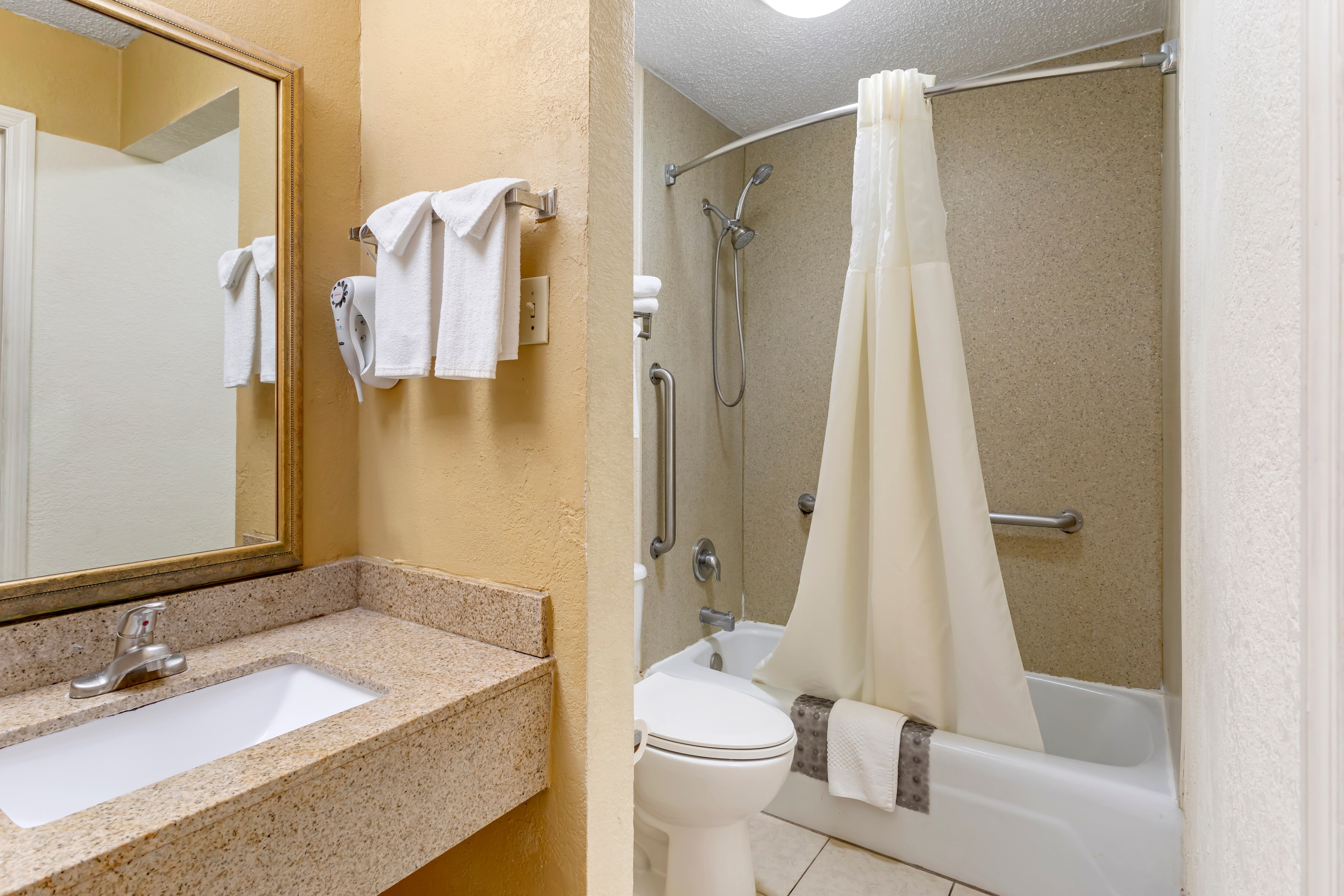 Quality Inn Alachua - Gainesville Area — 5