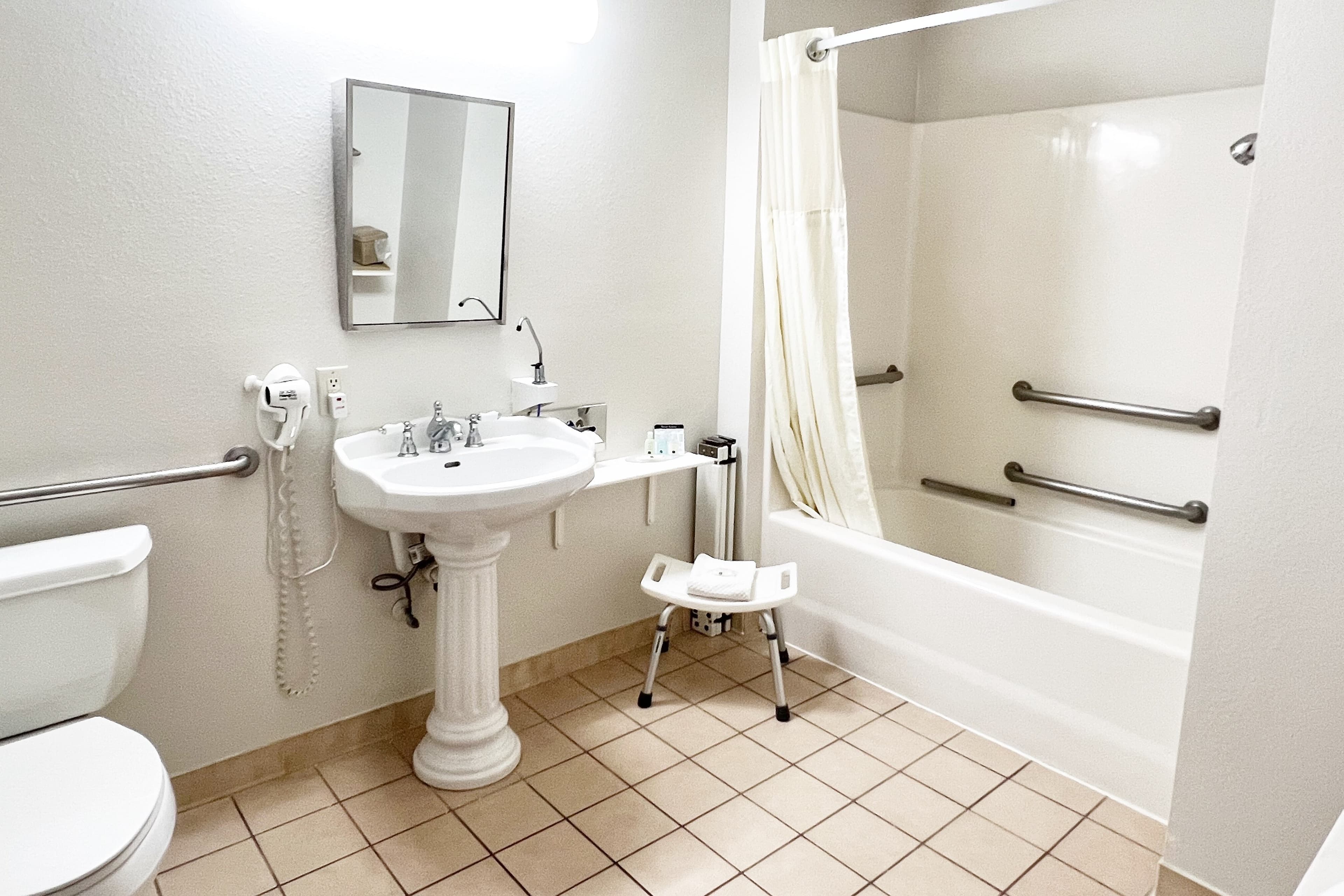 Quality Inn Gainesville I-75 - Image 5