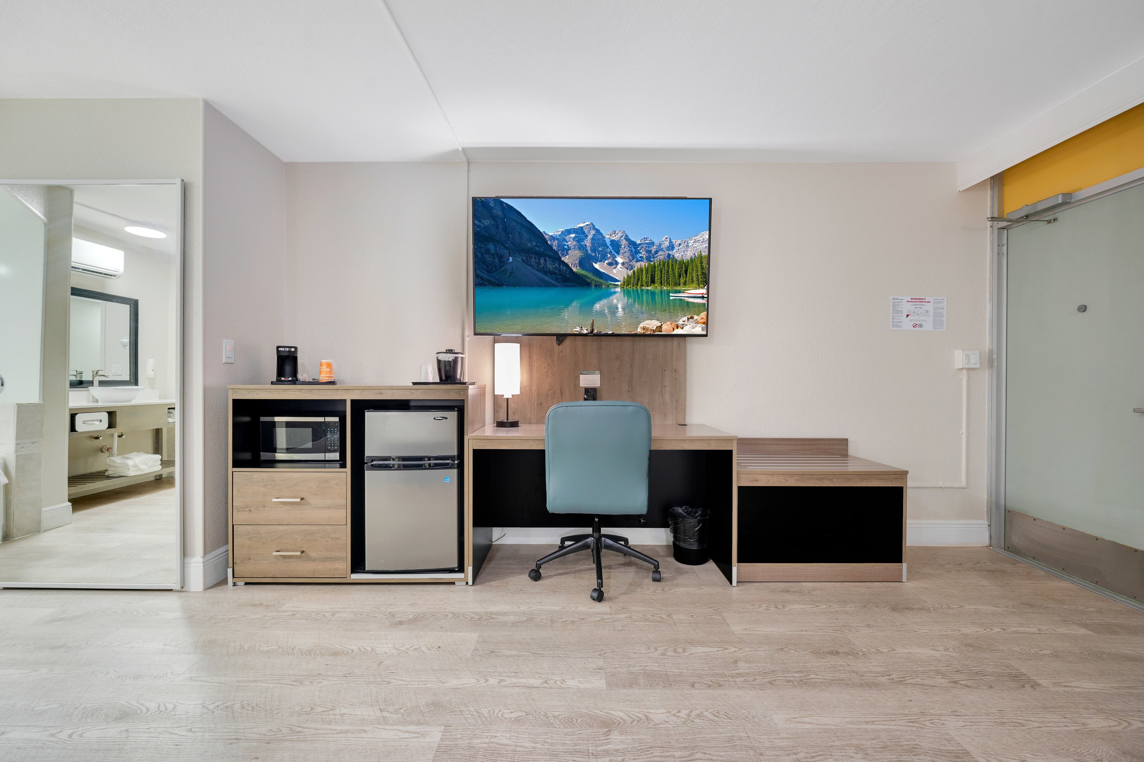 Quality Inn & Suites Airport/Cruise Port Hollywood — 27
