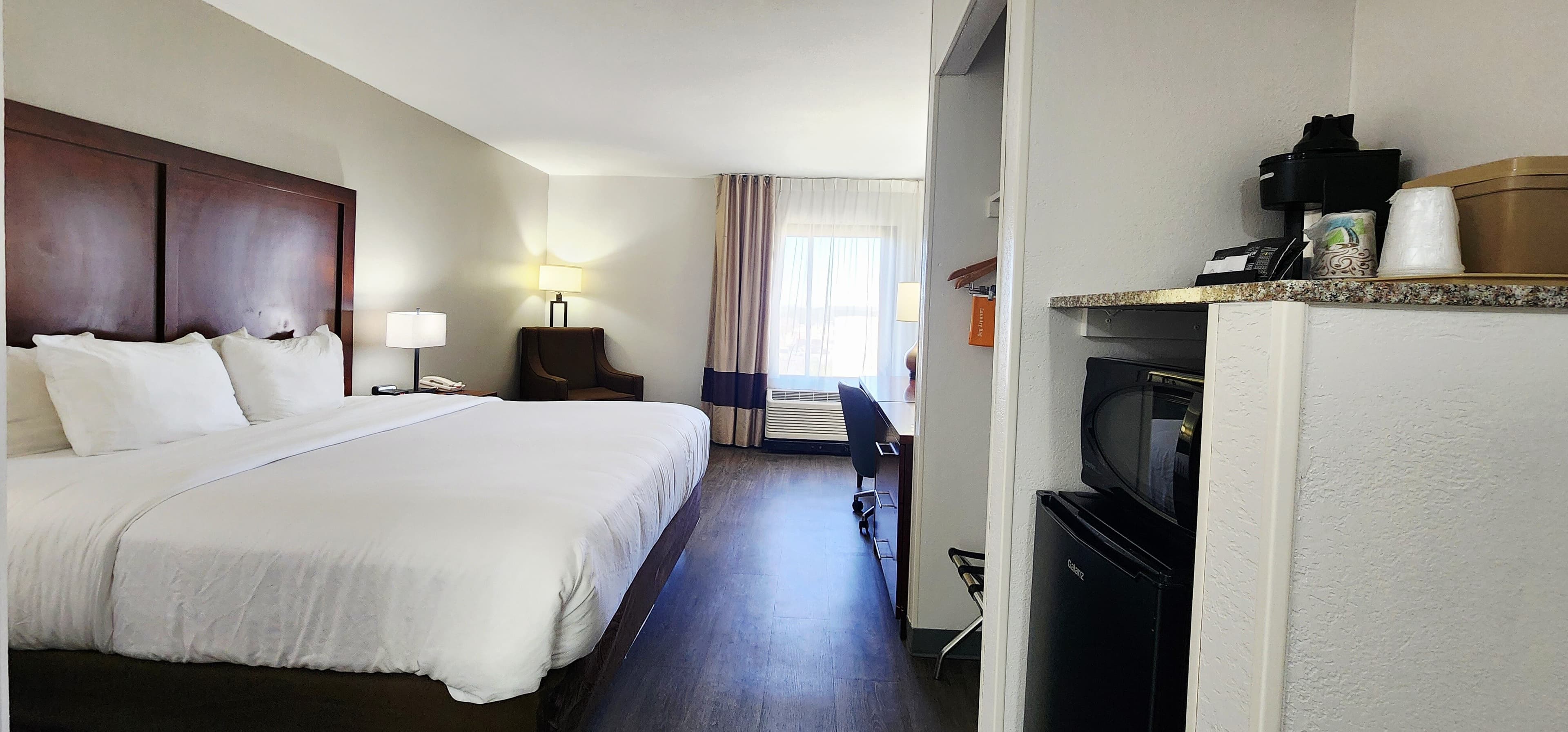 Comfort Inn Pensacola - University Area - Image 3