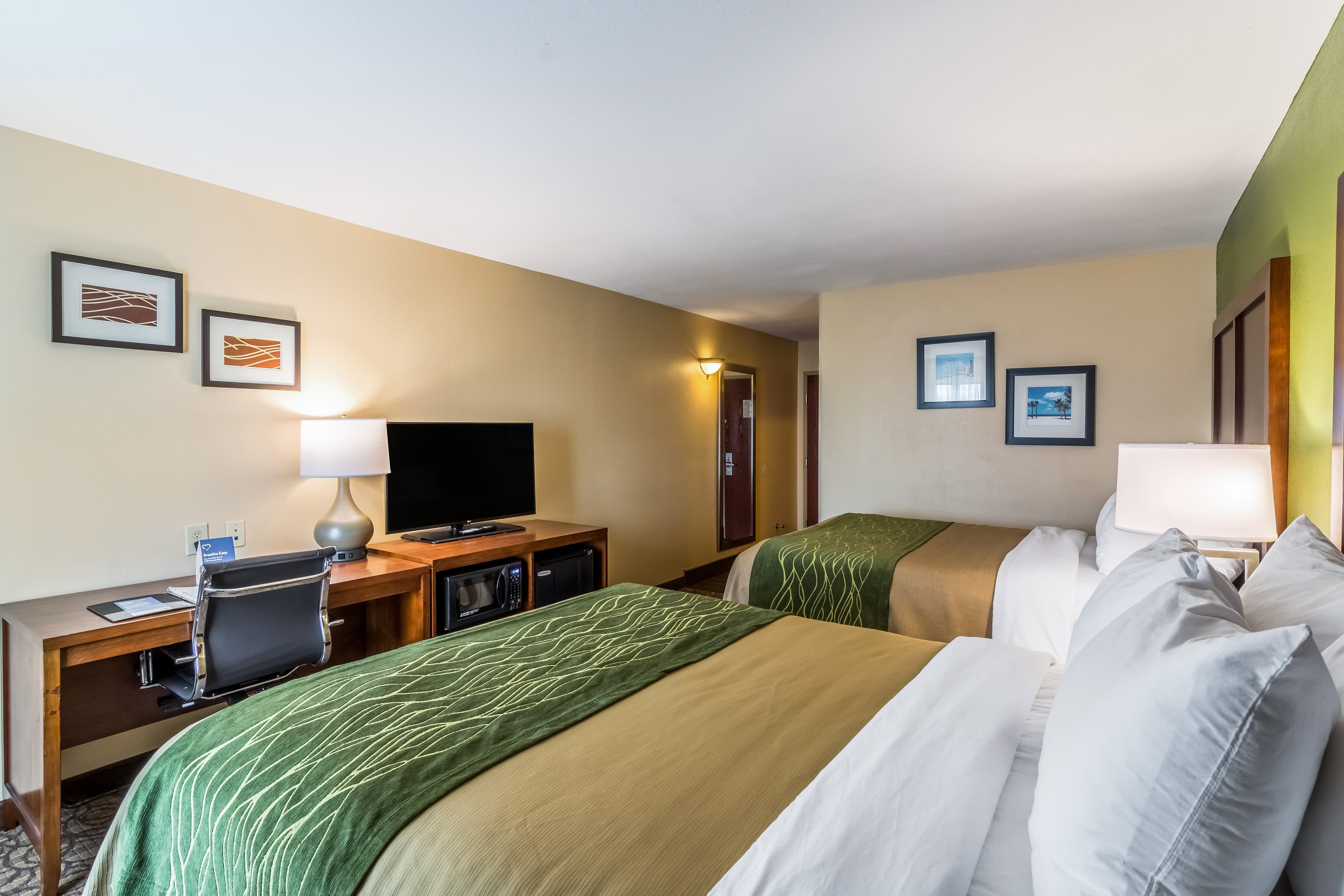 Comfort Inn & Suites Panama City North — 6