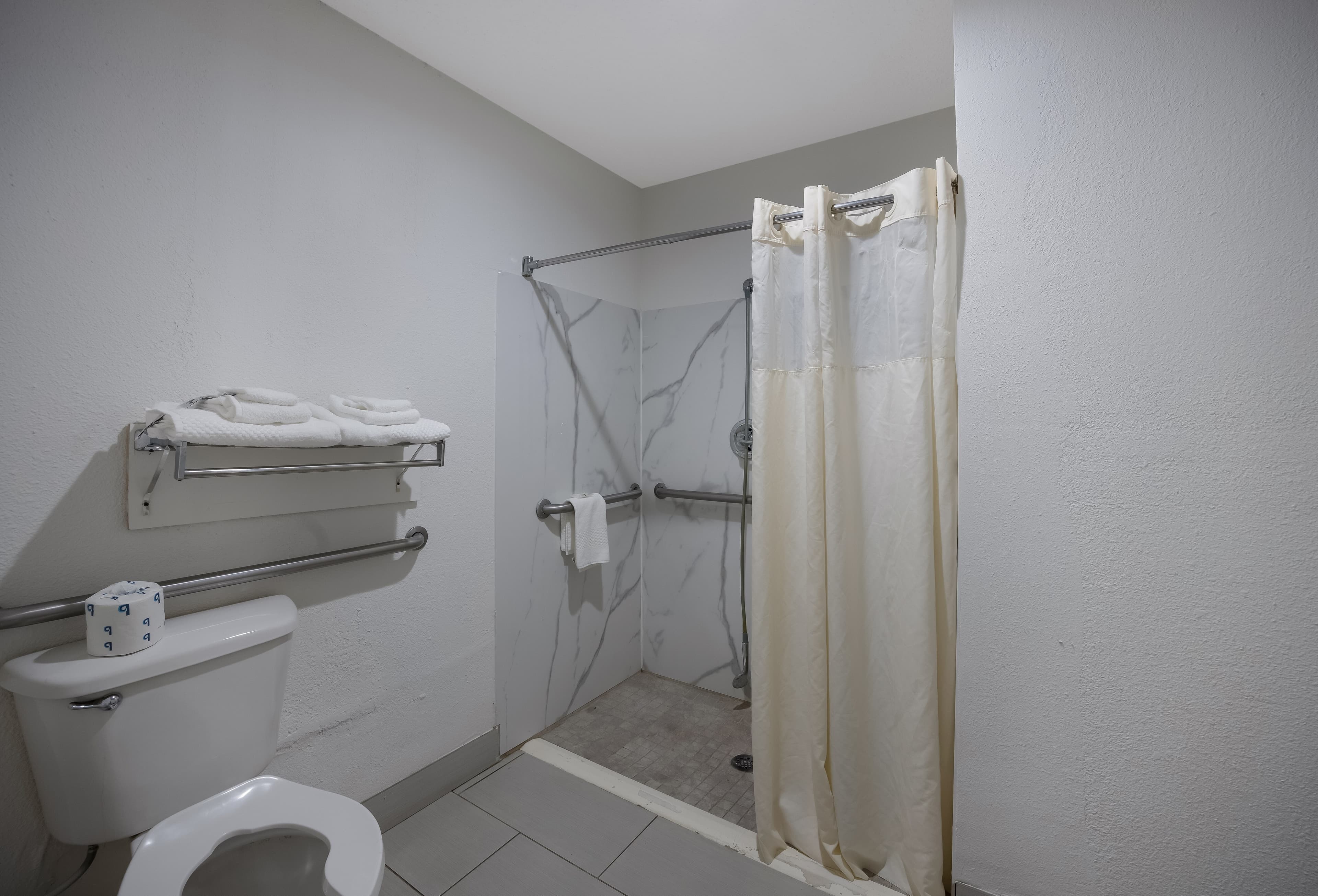 Quality Inn Tallahassee near University — 25