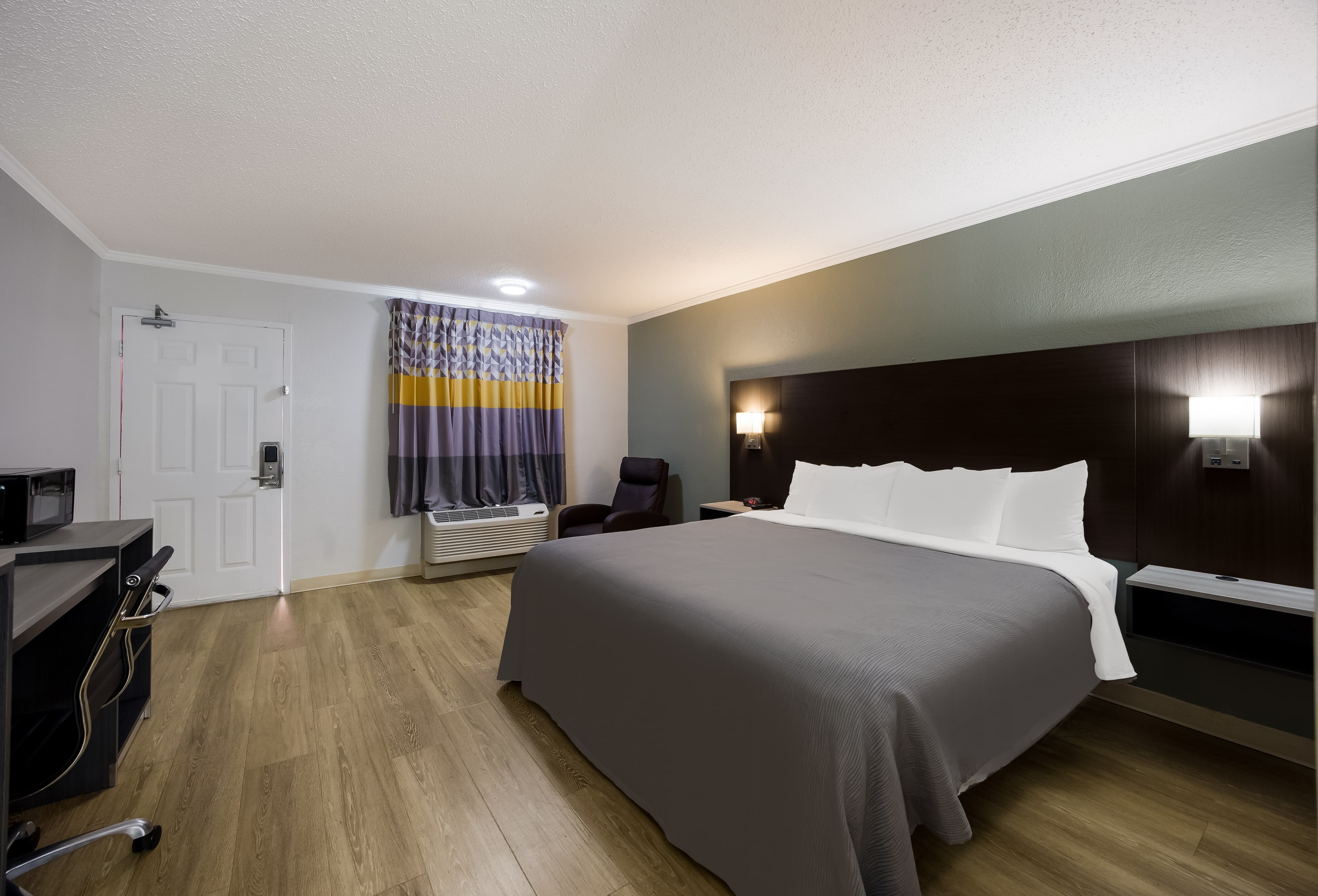 Quality Inn Tallahassee near University — 12