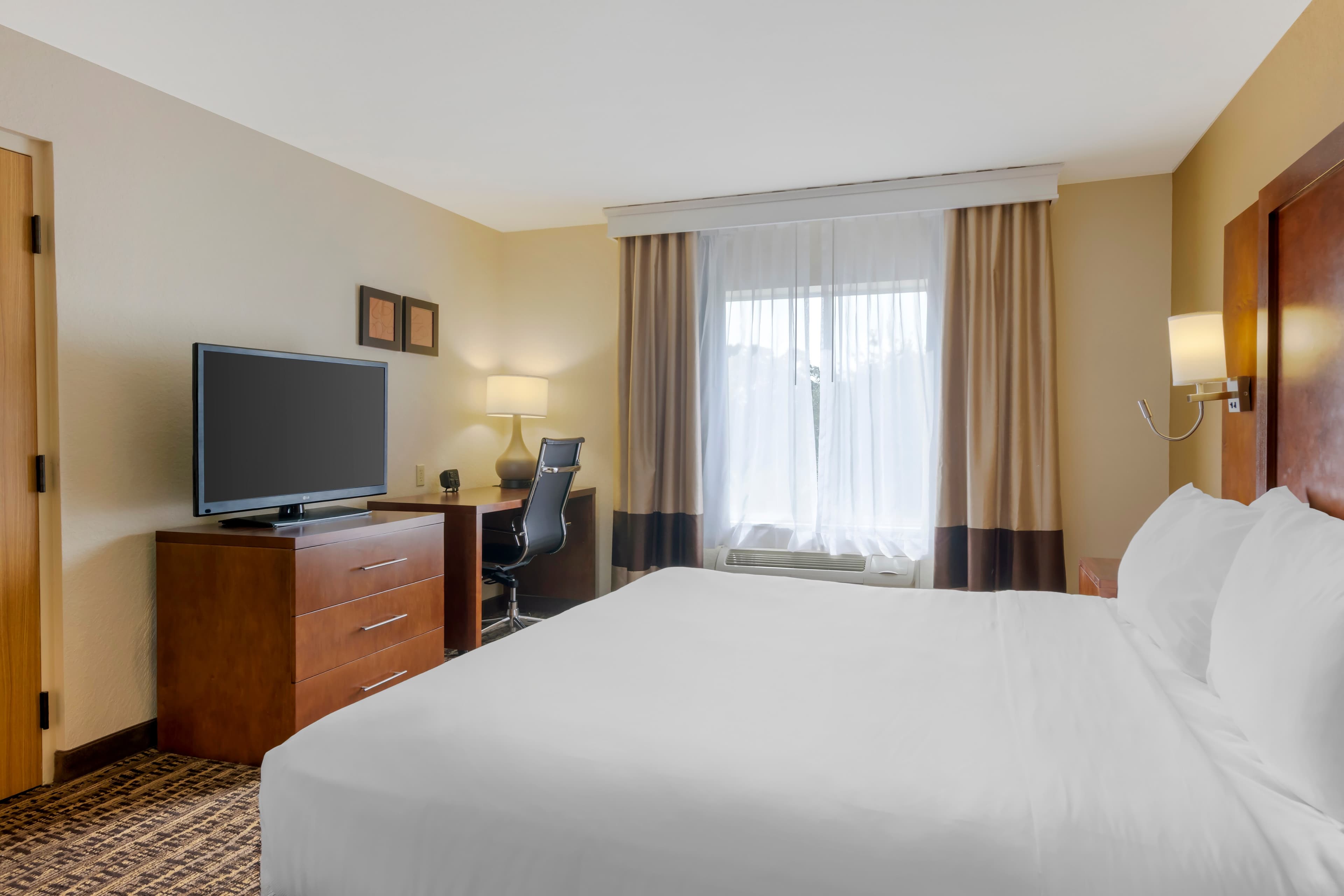 Comfort Suites Lady Lake - The Villages — 19