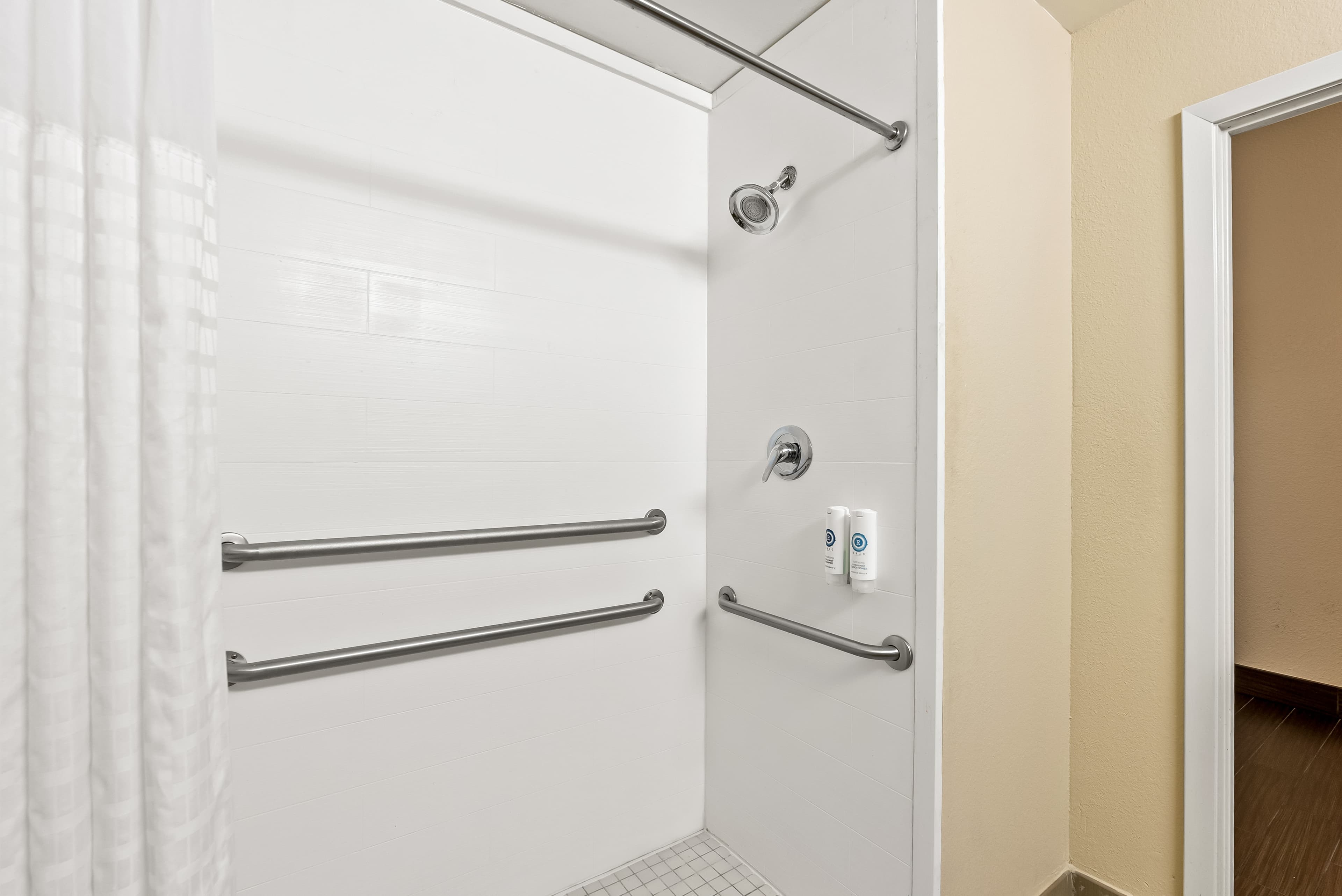 Comfort Inn & Suites Panama City - St Andrew — 8