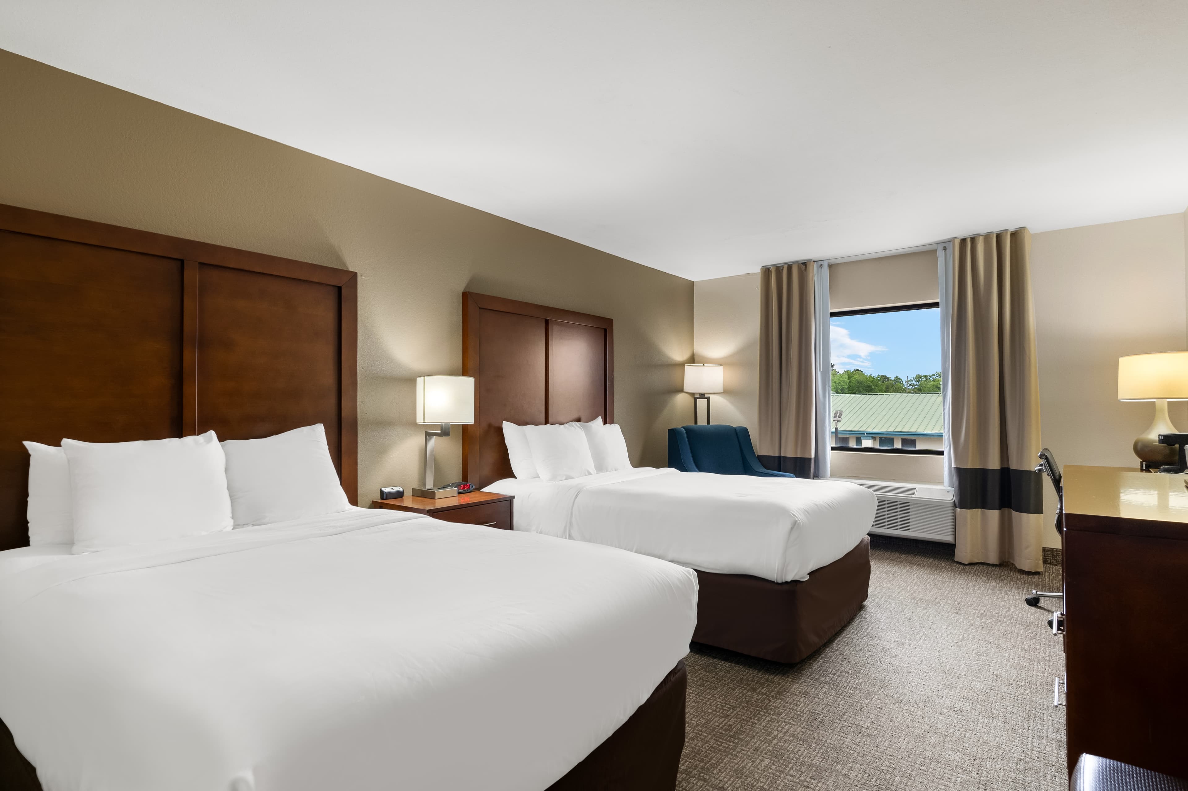 Comfort Inn & Suites Chipley I-10 — 10