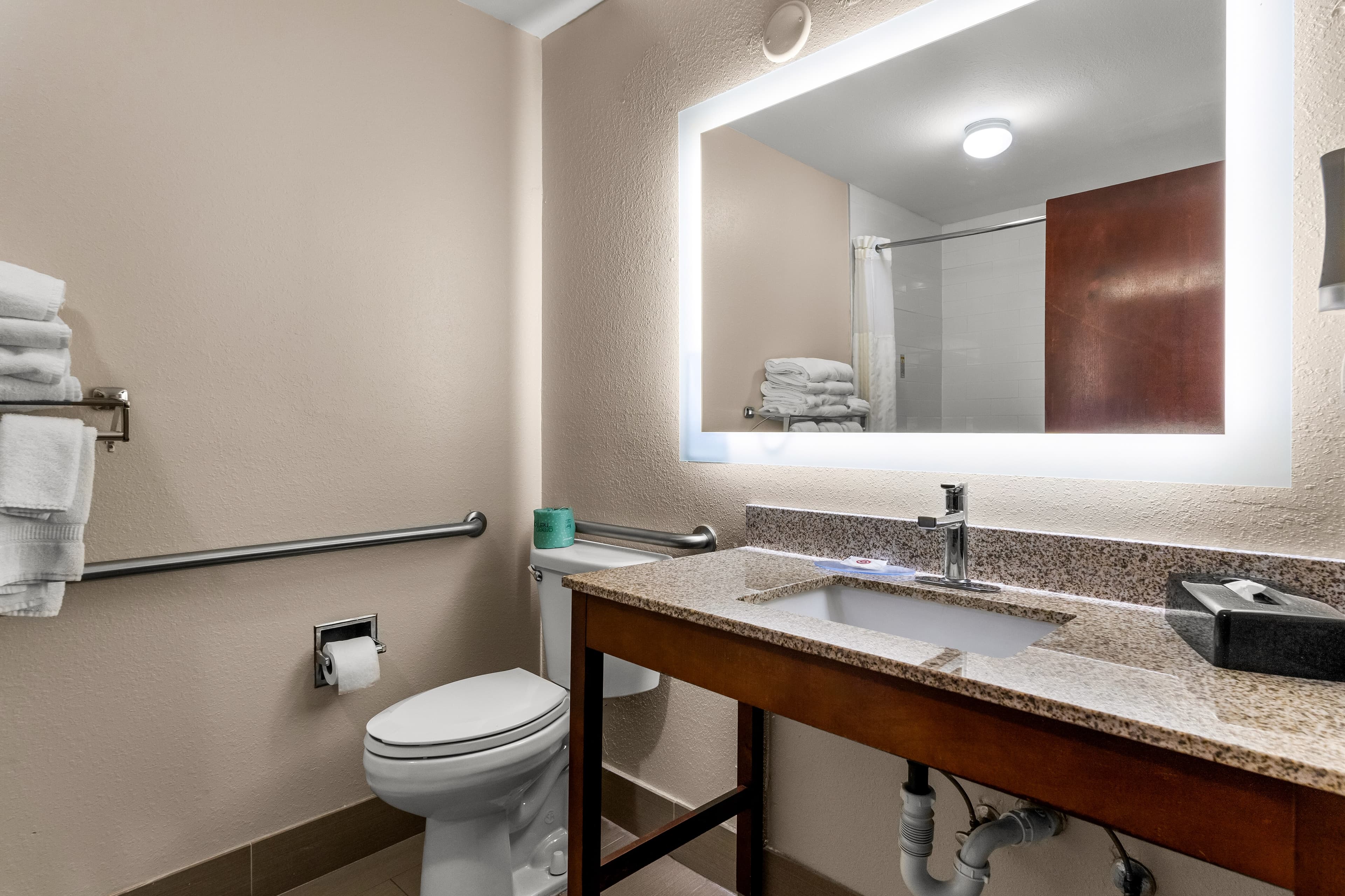Comfort Inn & Suites Chipley I-10 — 13