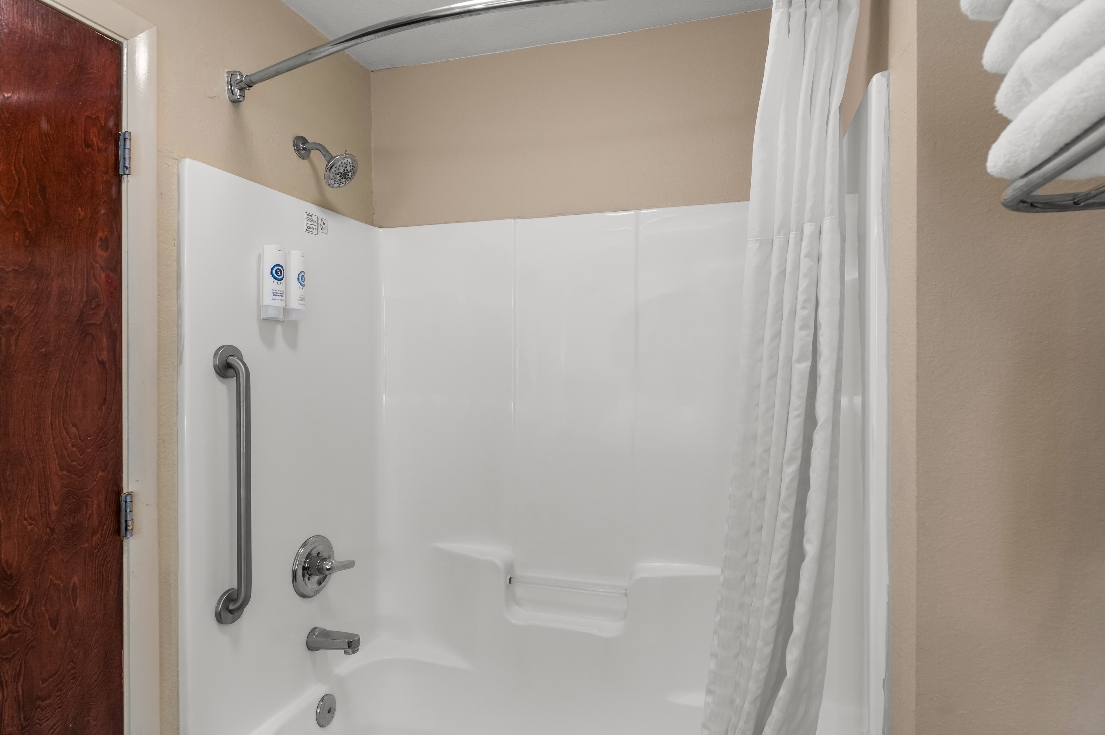 Comfort Inn & Suites Chipley I-10 — 6
