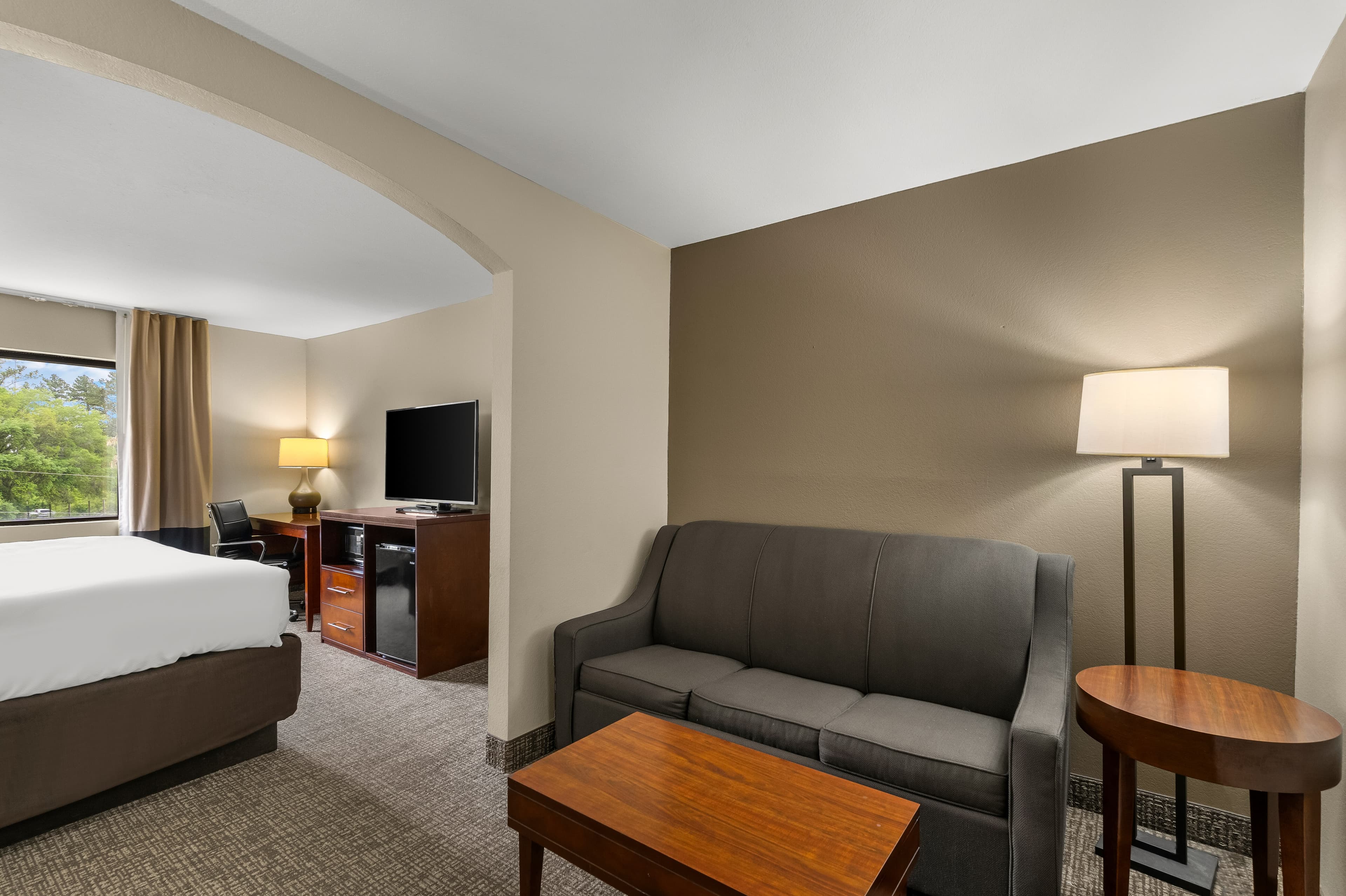 Comfort Inn & Suites Chipley I-10 — 34