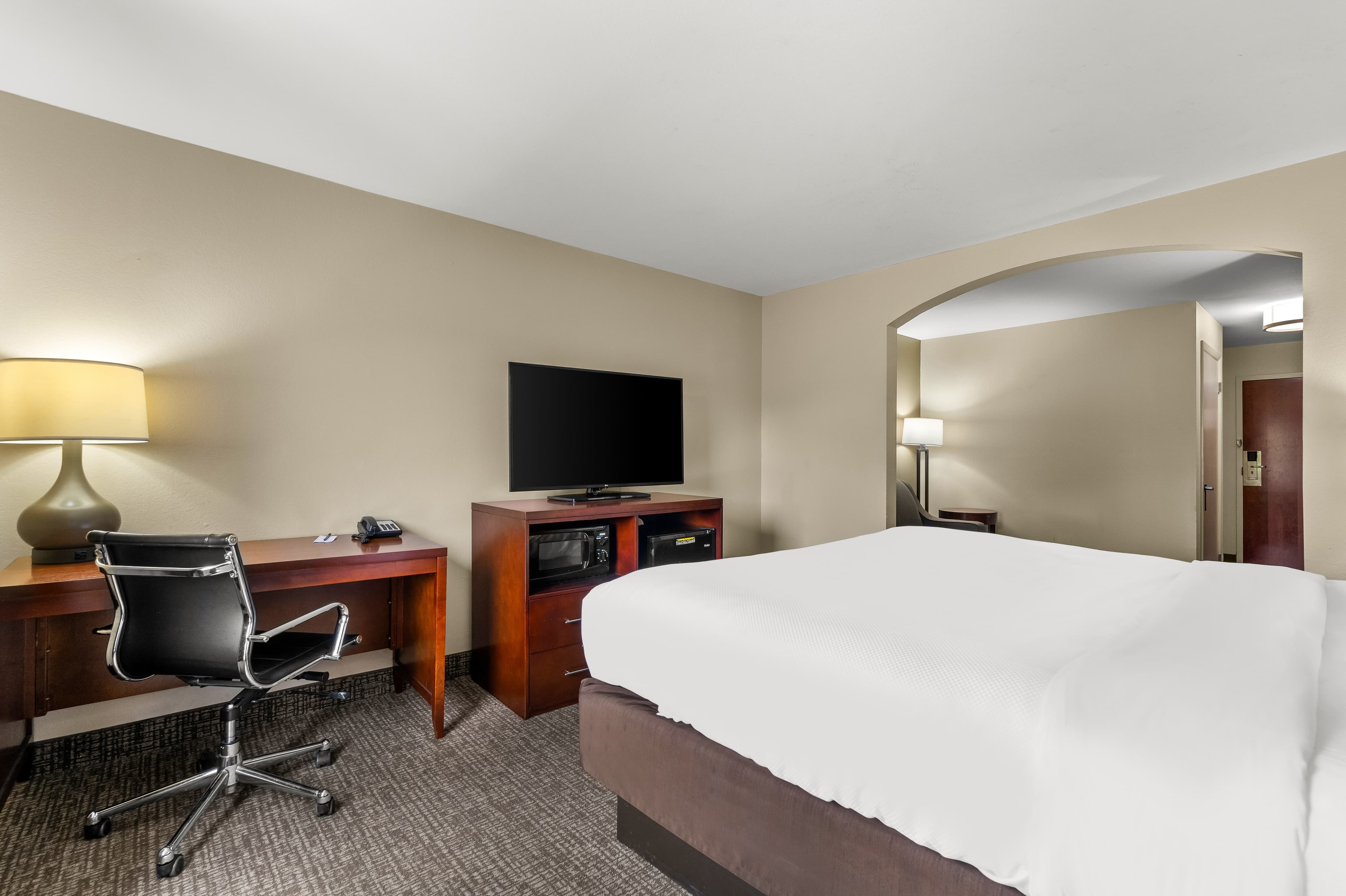 Comfort Inn & Suites Chipley I-10 — 36