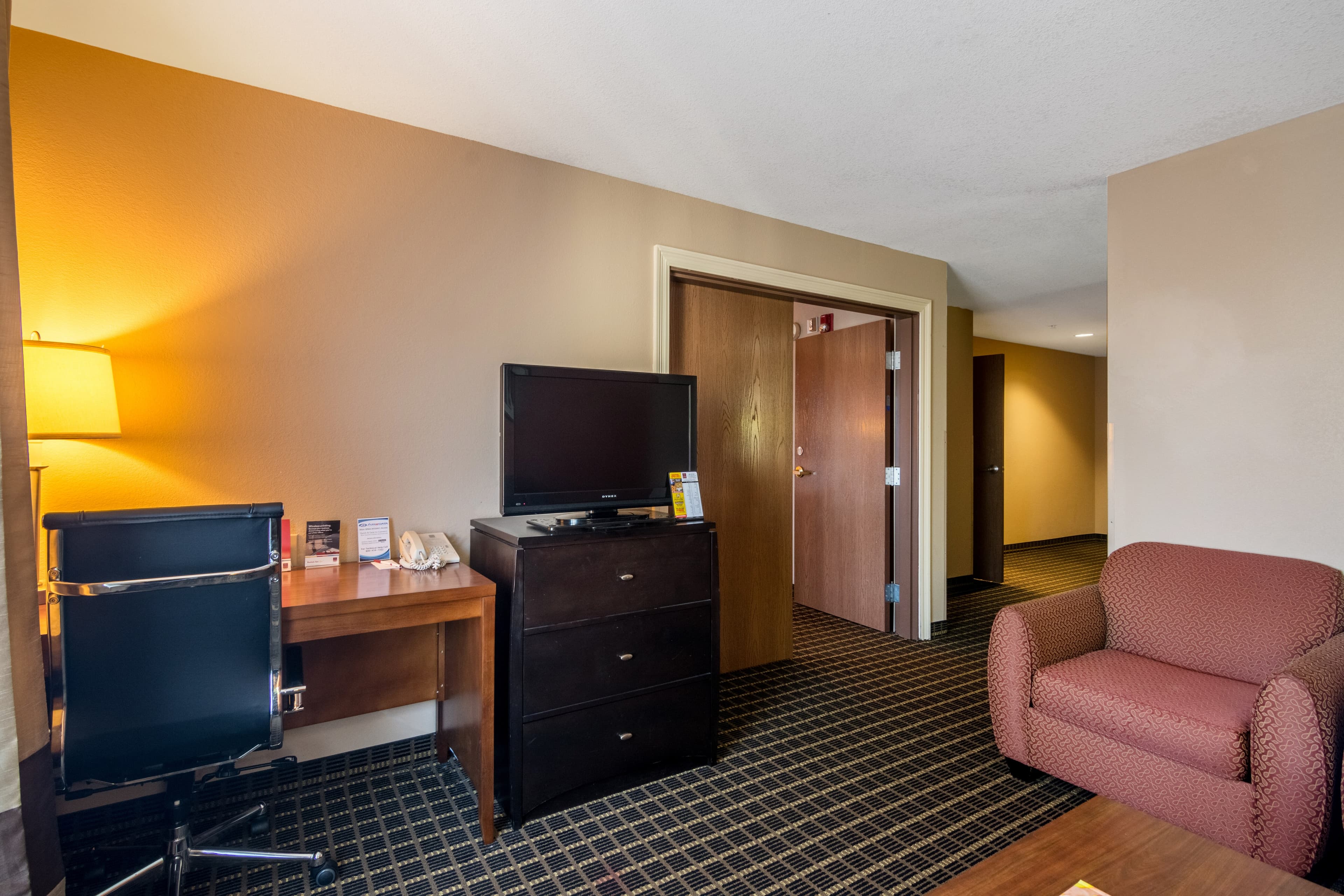 Comfort Suites — 16