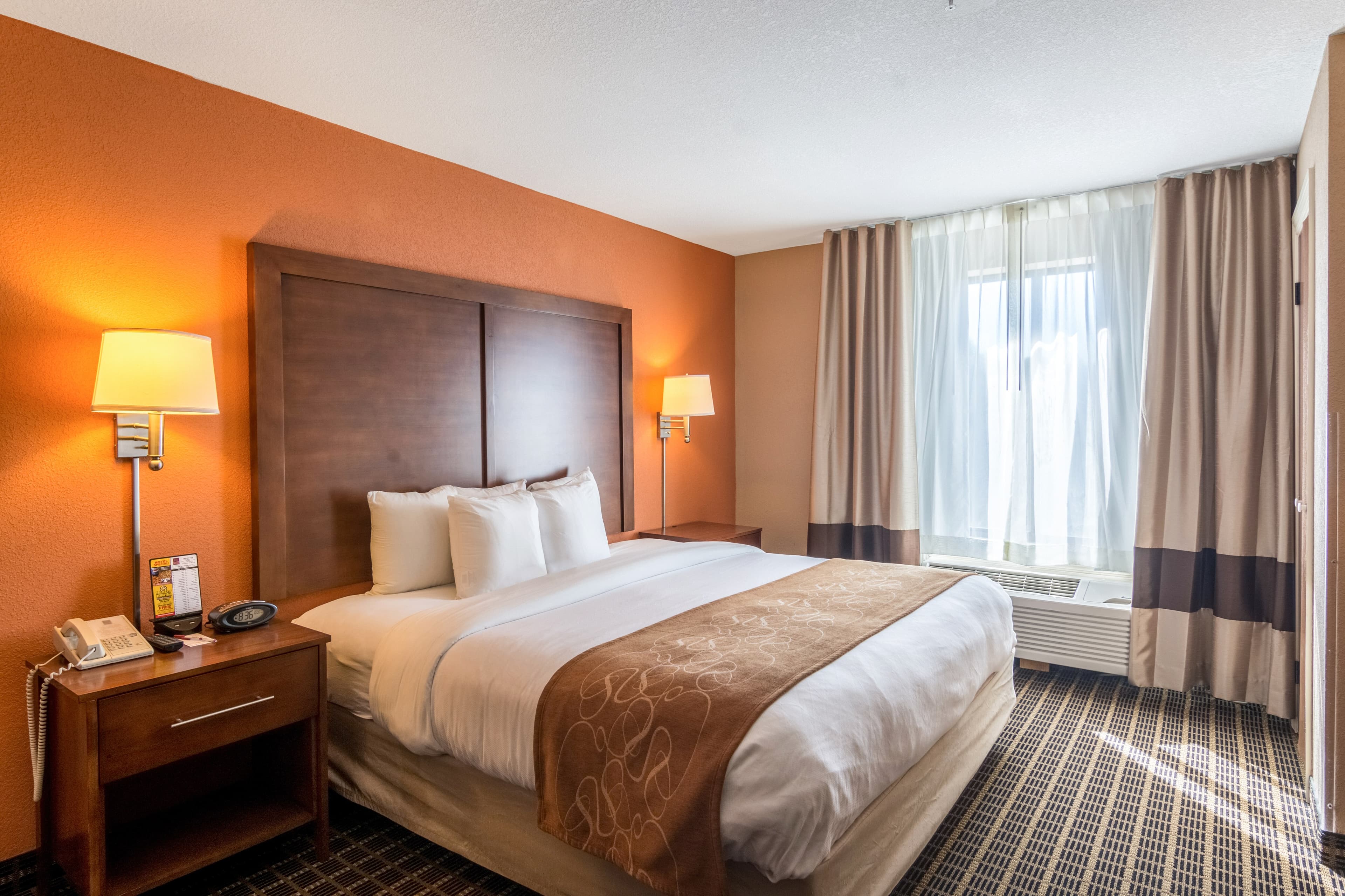 Comfort Suites - Image 4