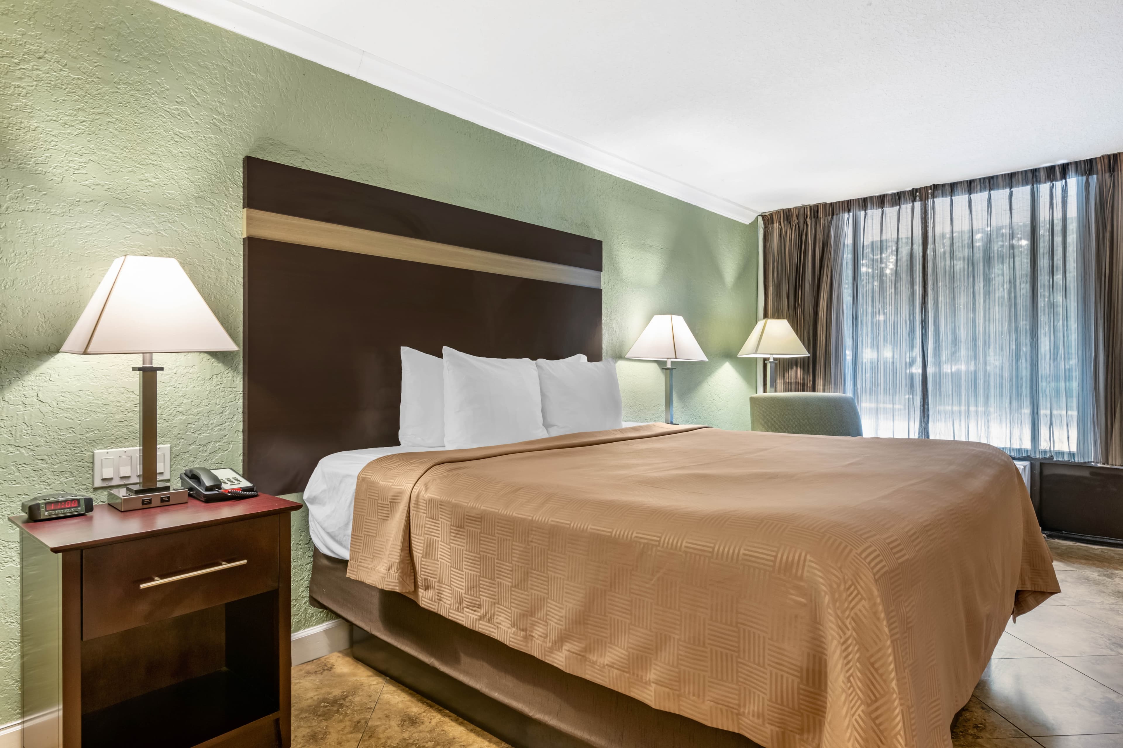 Clarion Inn International Drive — 7