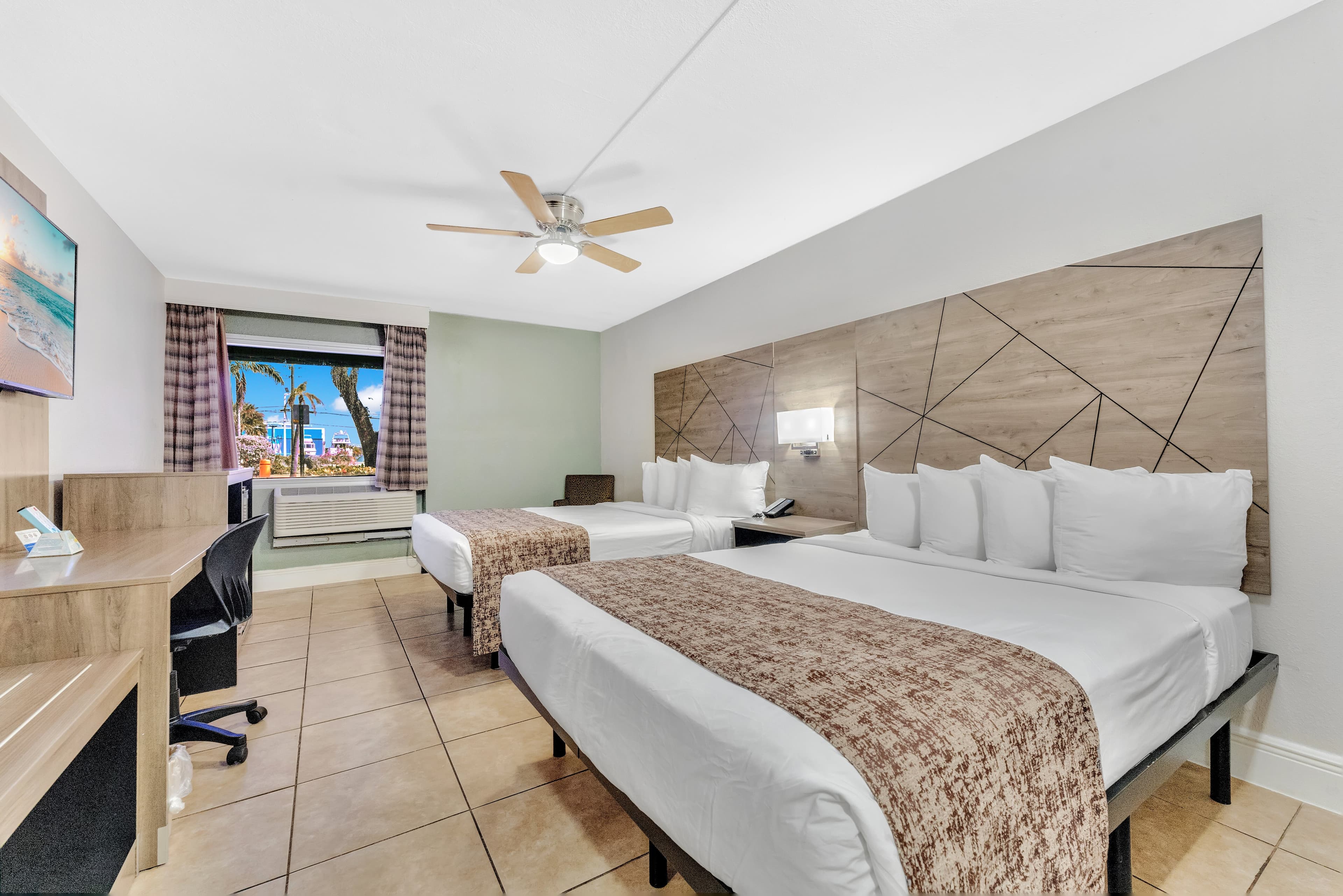 Rodeway Inn & Suites Fort Lauderdale Airport & Cruise Port — 21