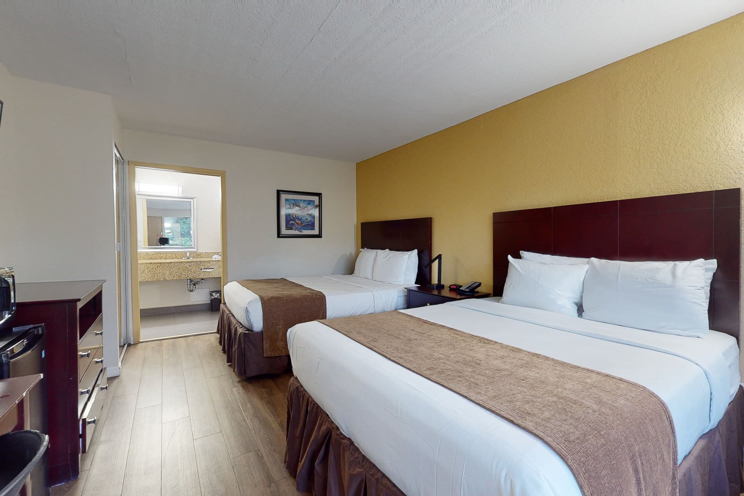 Rodeway Inn & Suites Fort Lauderdale Airport & Cruise Port — 38
