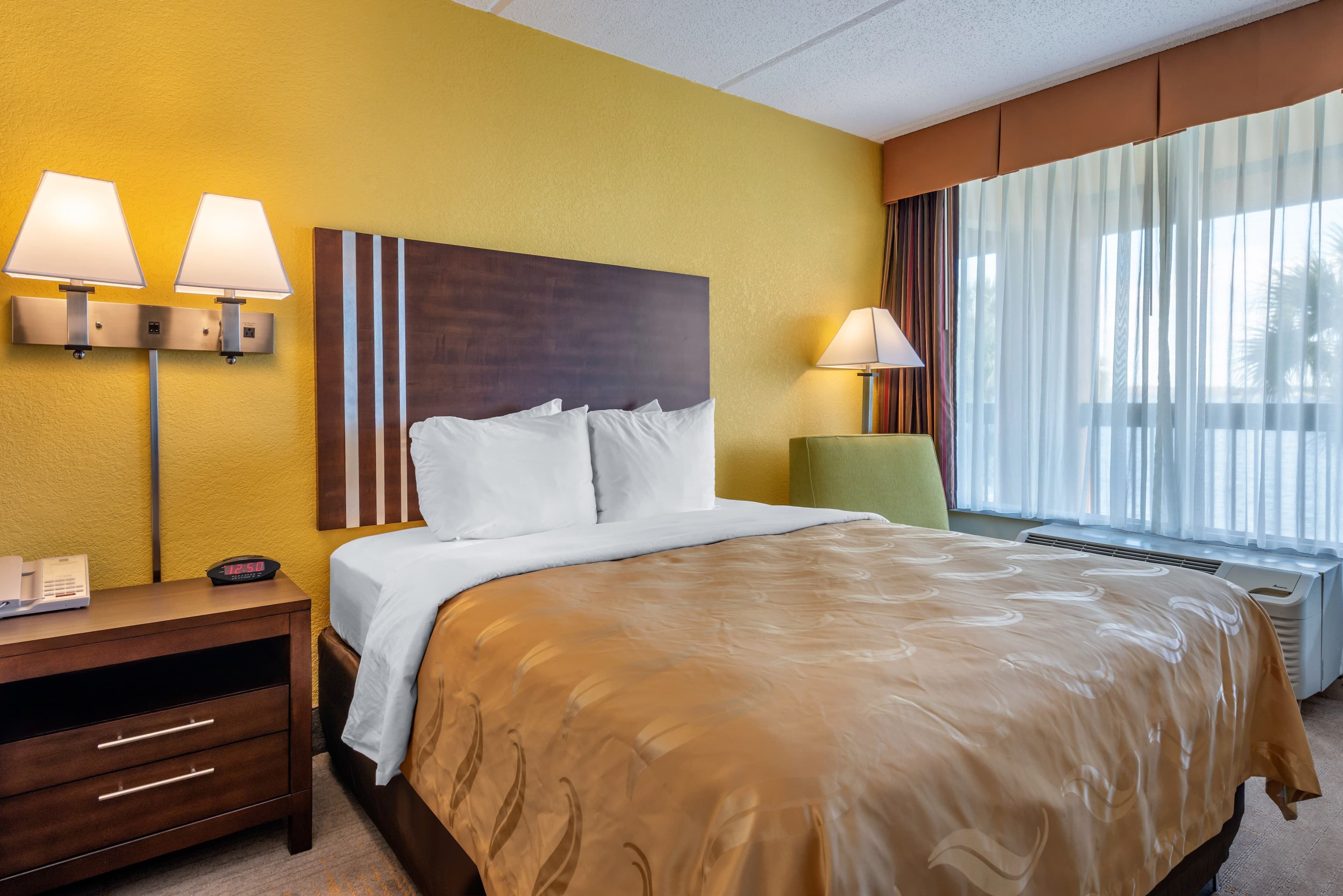 Quality Inn & Suites Palatka Riverfront — 30