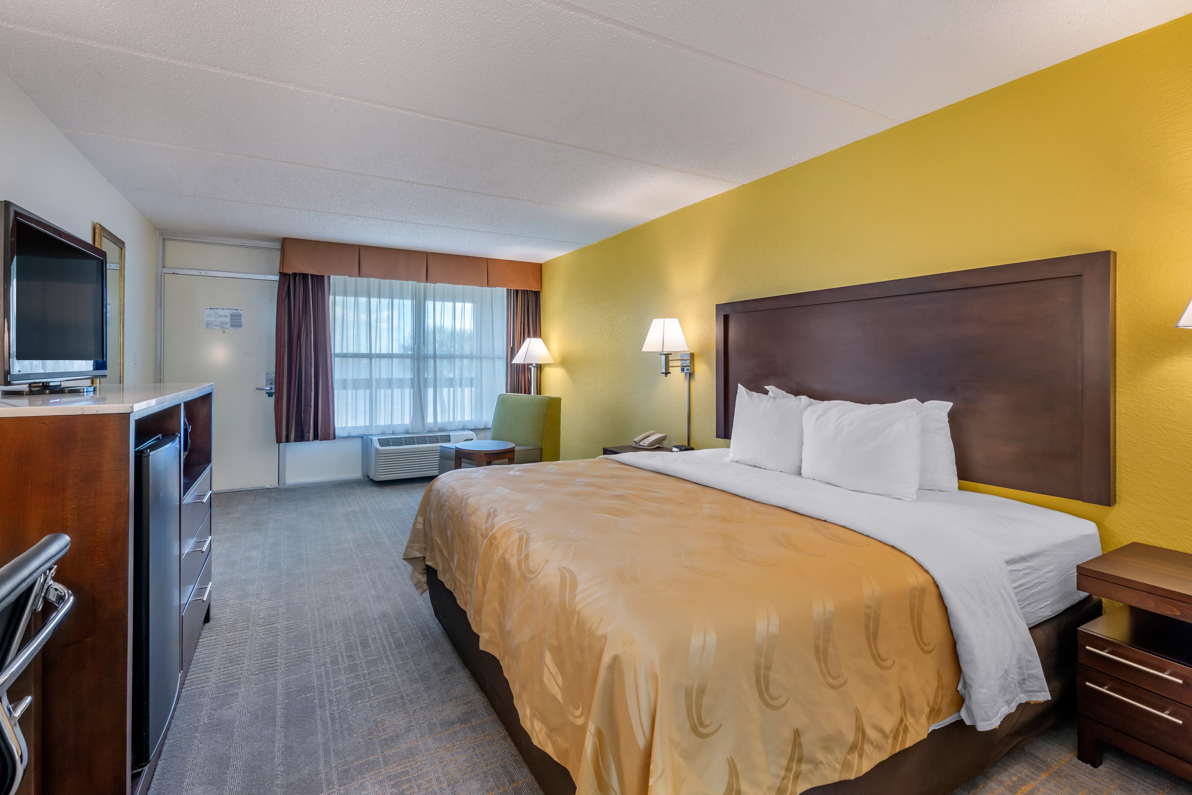 Quality Inn & Suites Palatka Riverfront - Image 5