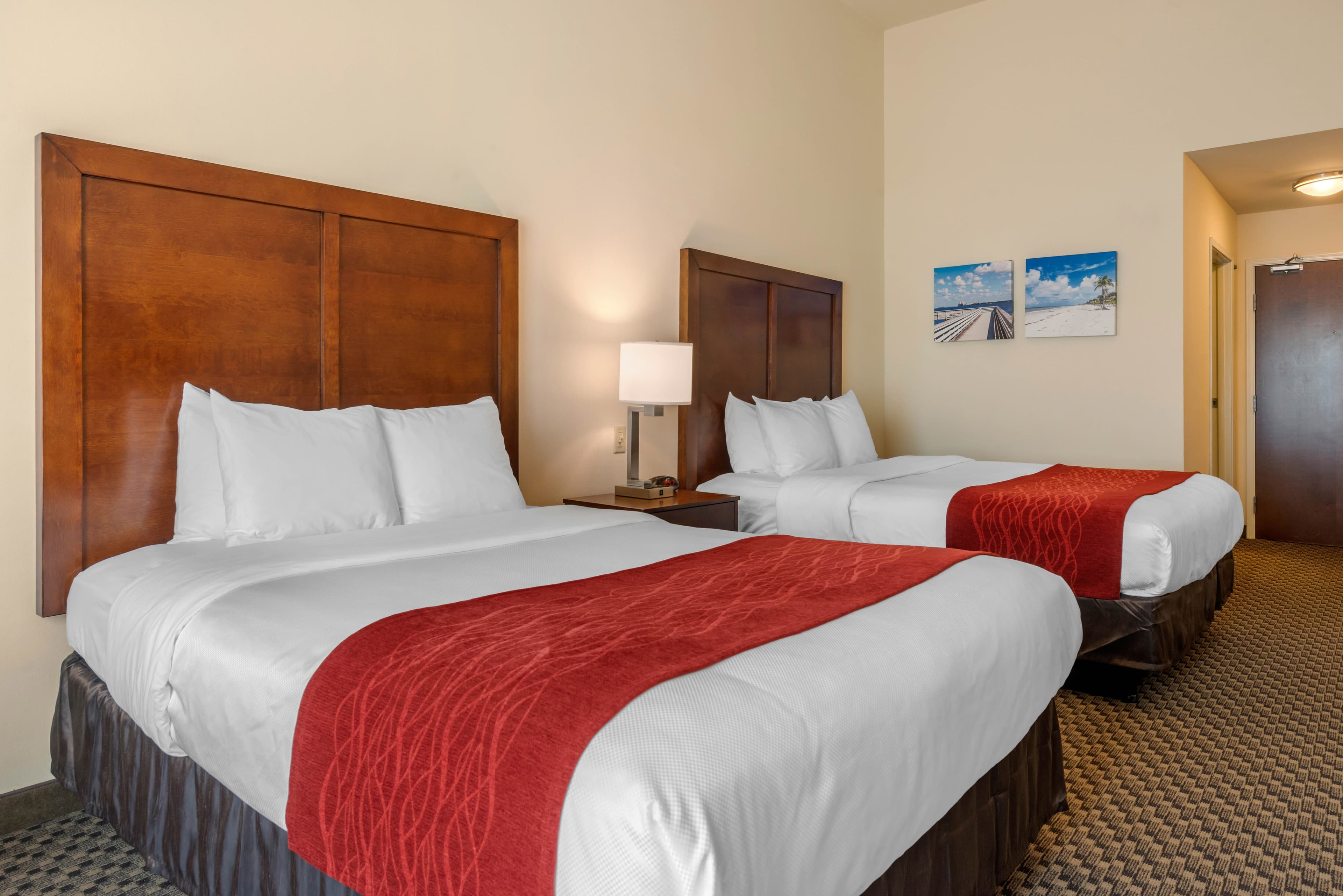 Comfort Inn & Suites Fort Myers Airport — 23