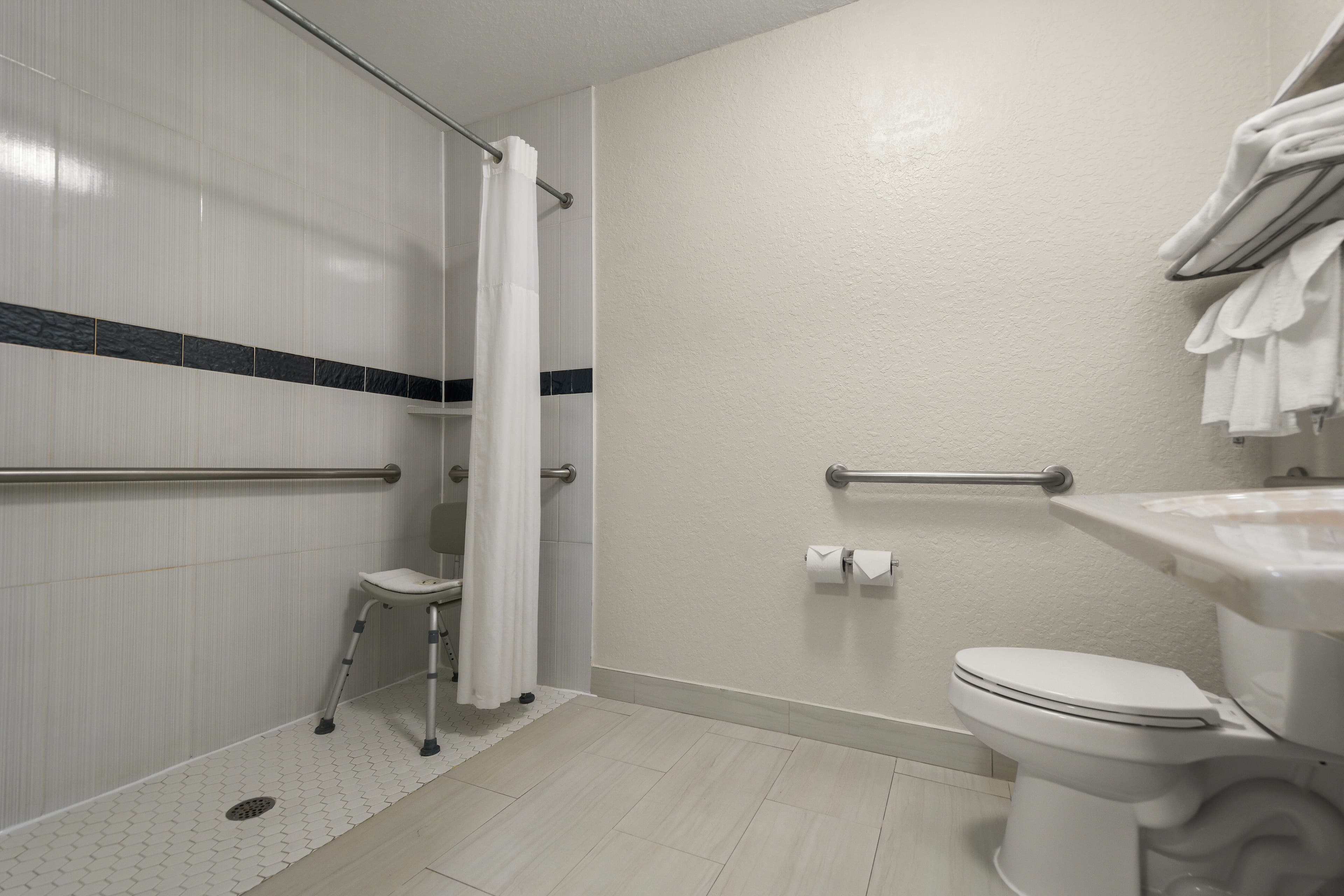 Quality Inn Sarasota I-75 — 9