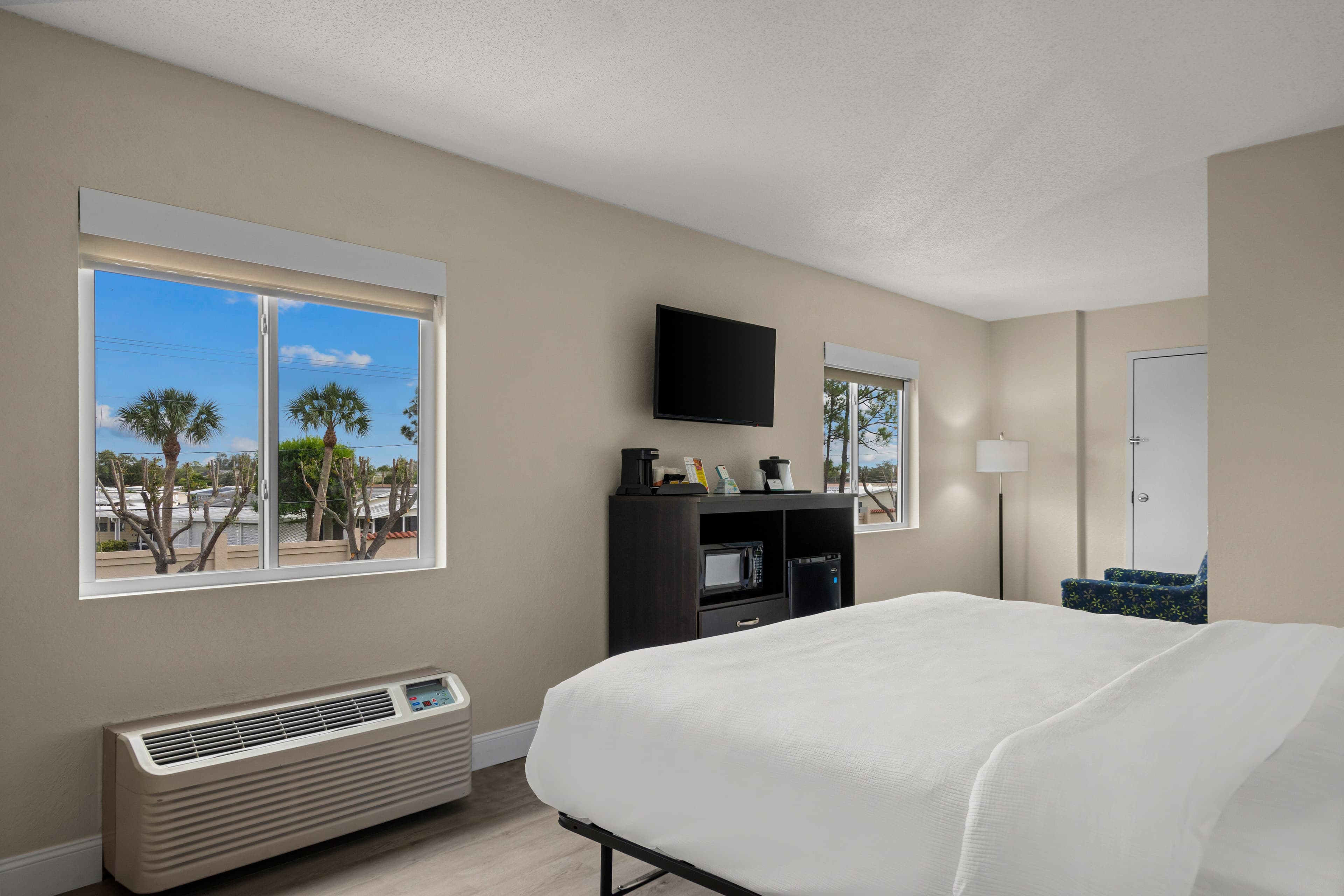 Quality Inn Sarasota I-75 - Image 4