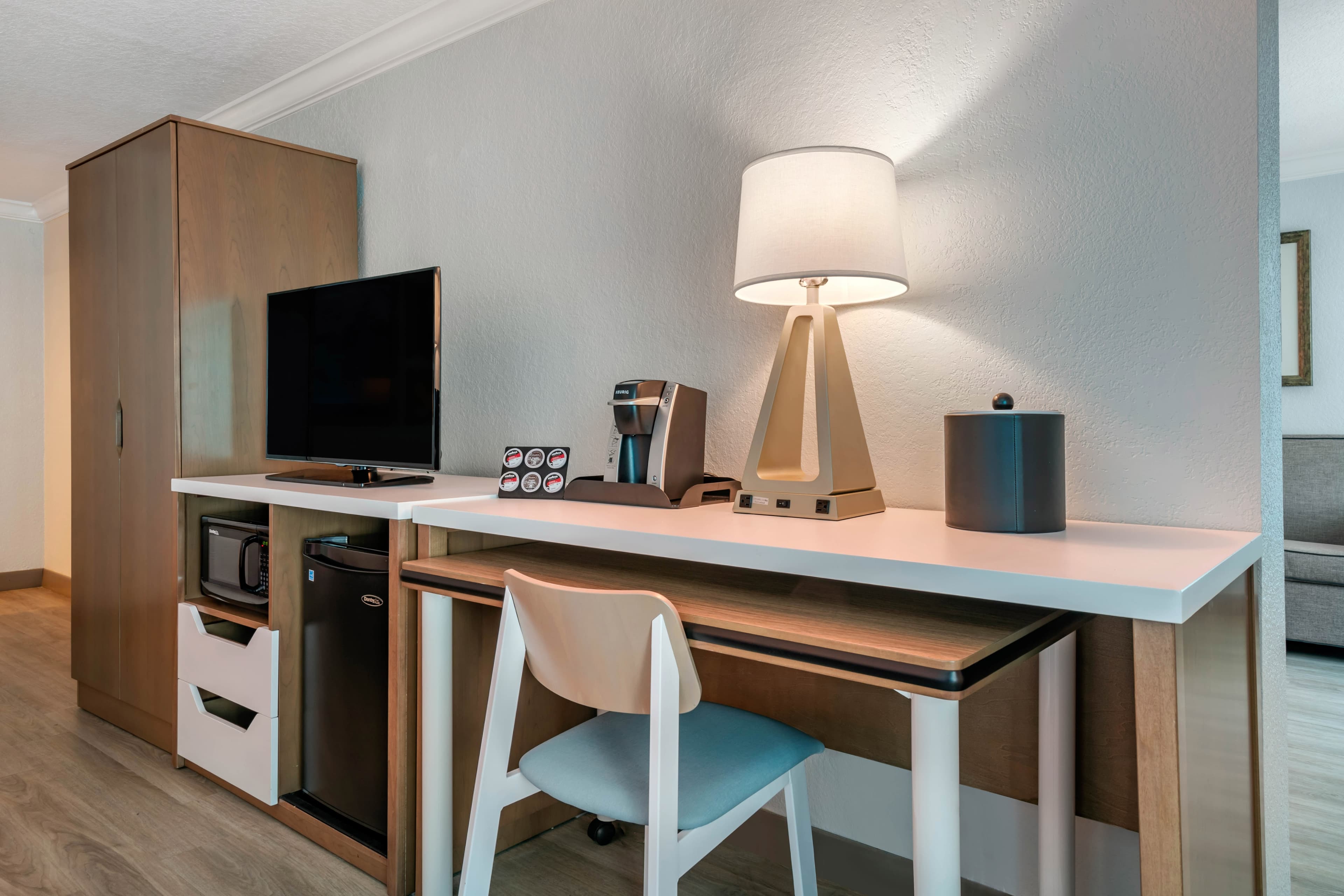 Dolphin Sands Clearwater Beach, an Ascend Collection Hotel — 15