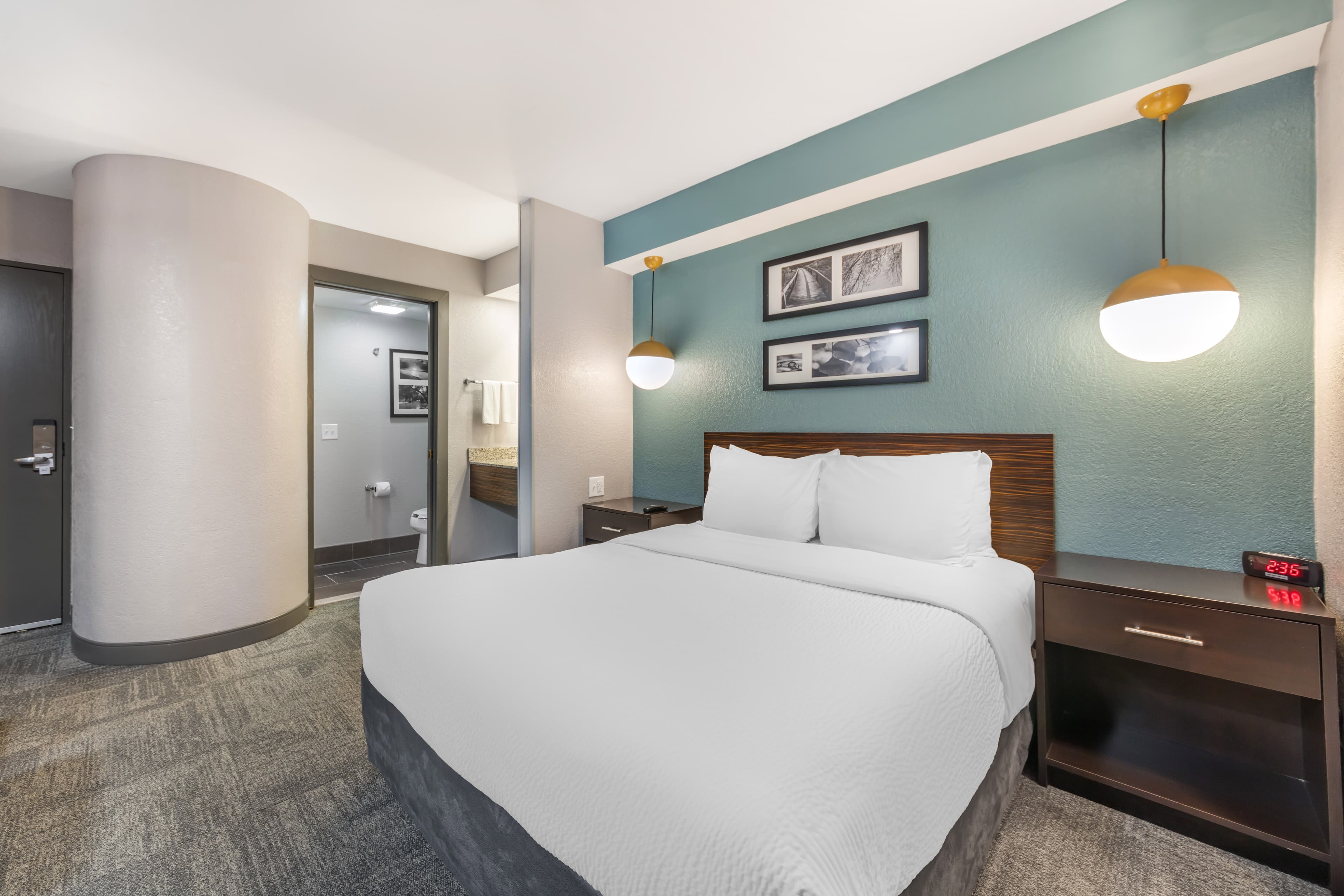Sleep Inn Miami Airport — 17