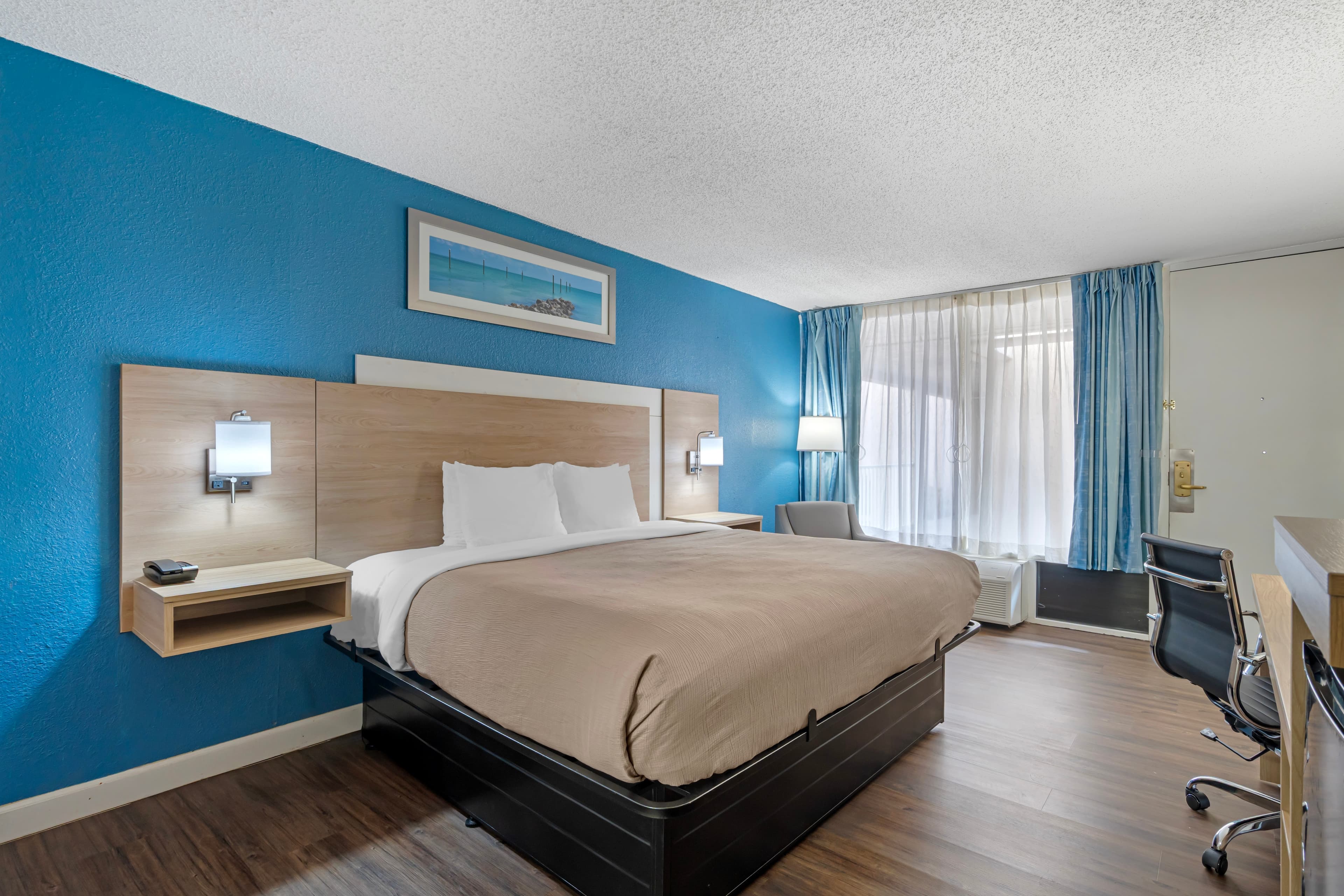 Quality Inn & Suites Conference Center - Image 1
