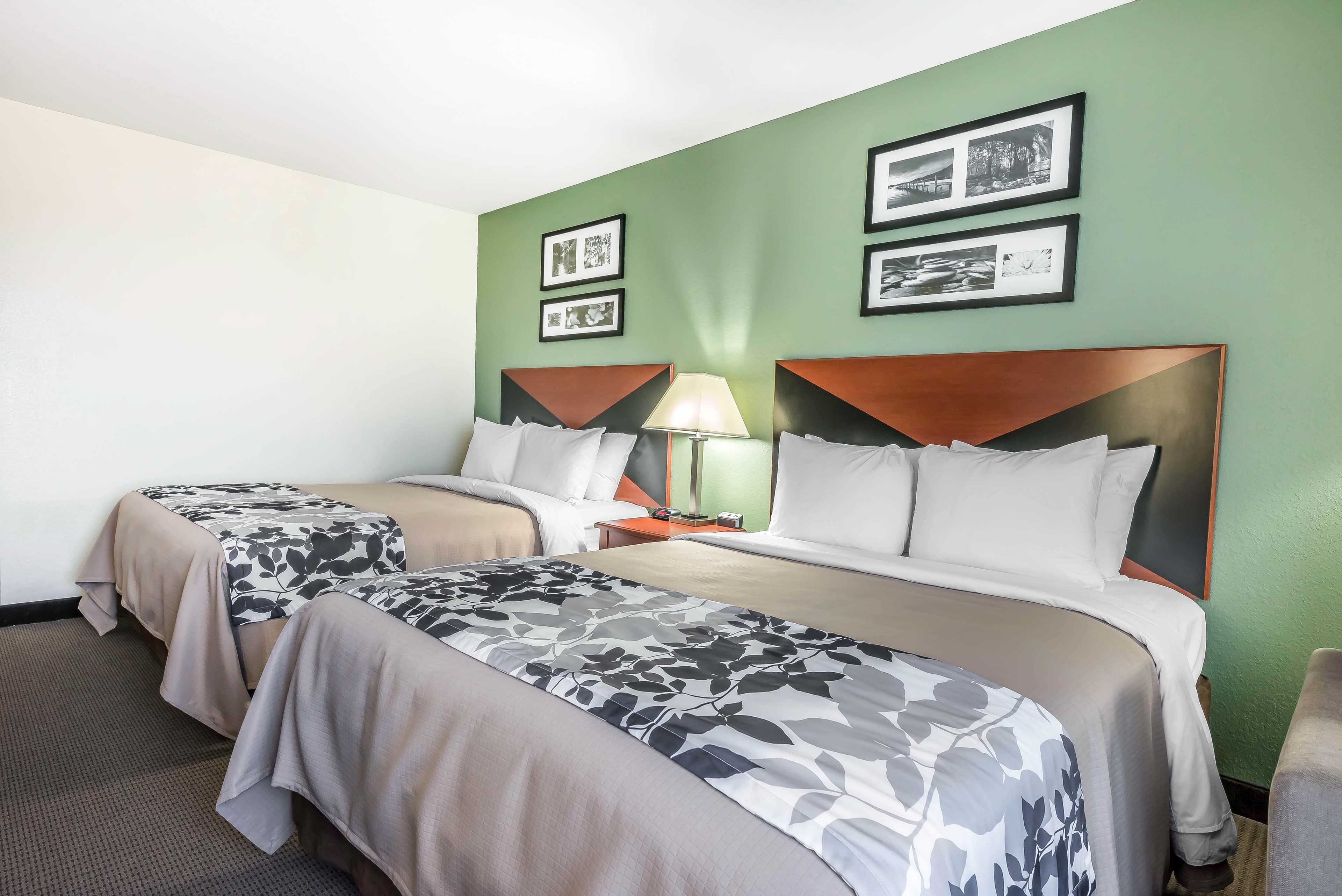 Sleep Inn & Suites University/Shands — 12
