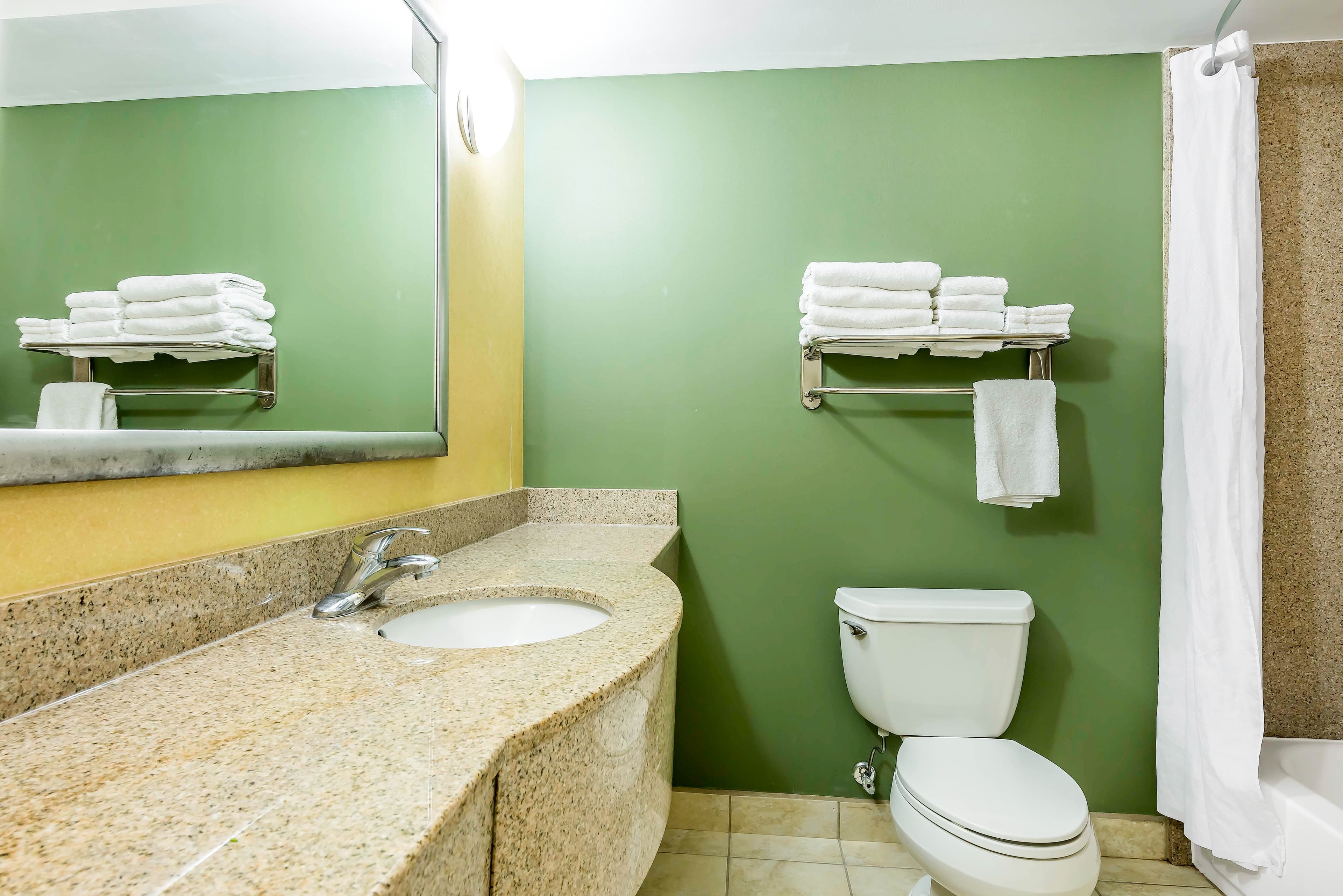 Sleep Inn & Suites University/Shands — 24