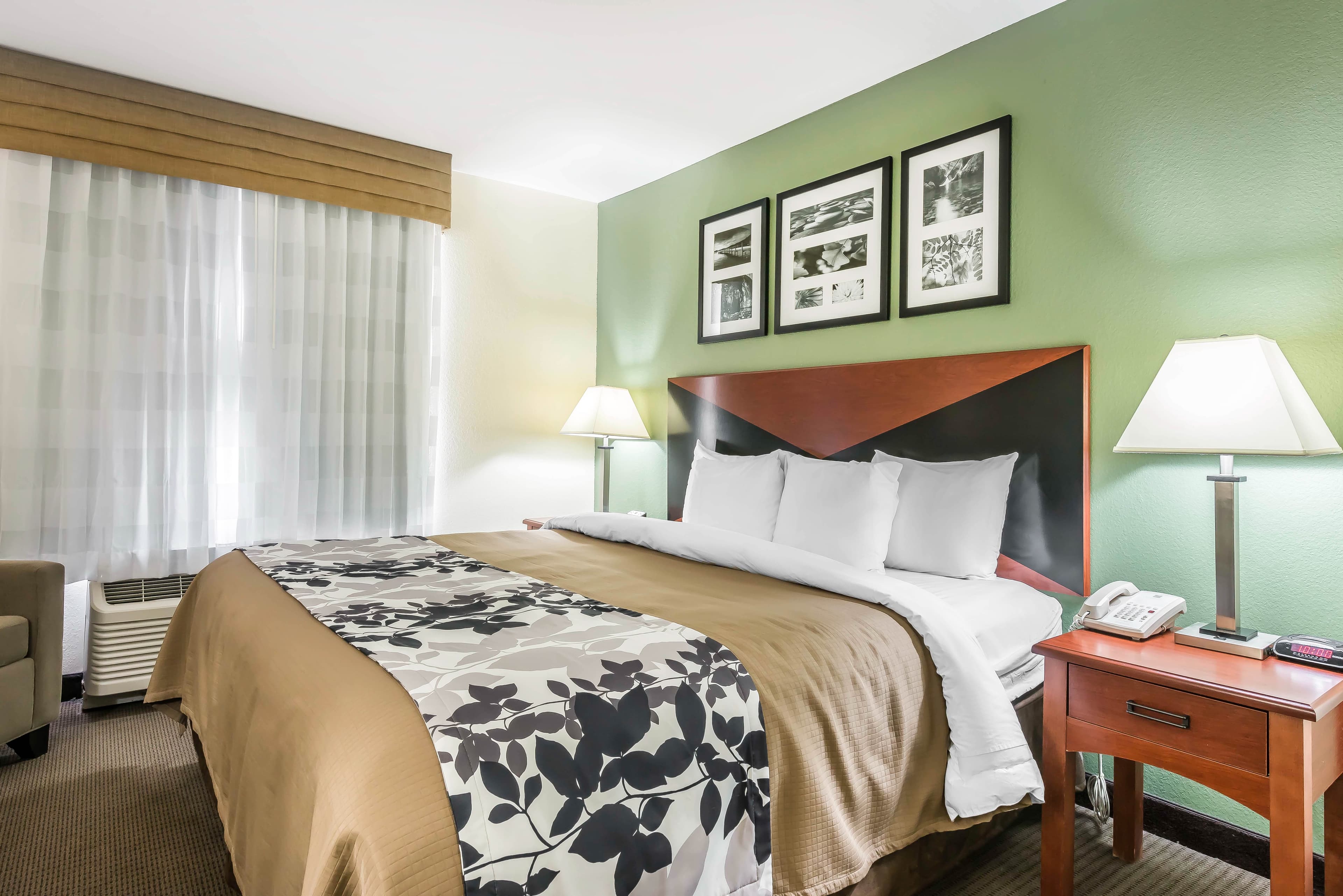 Sleep Inn & Suites University/Shands — 26