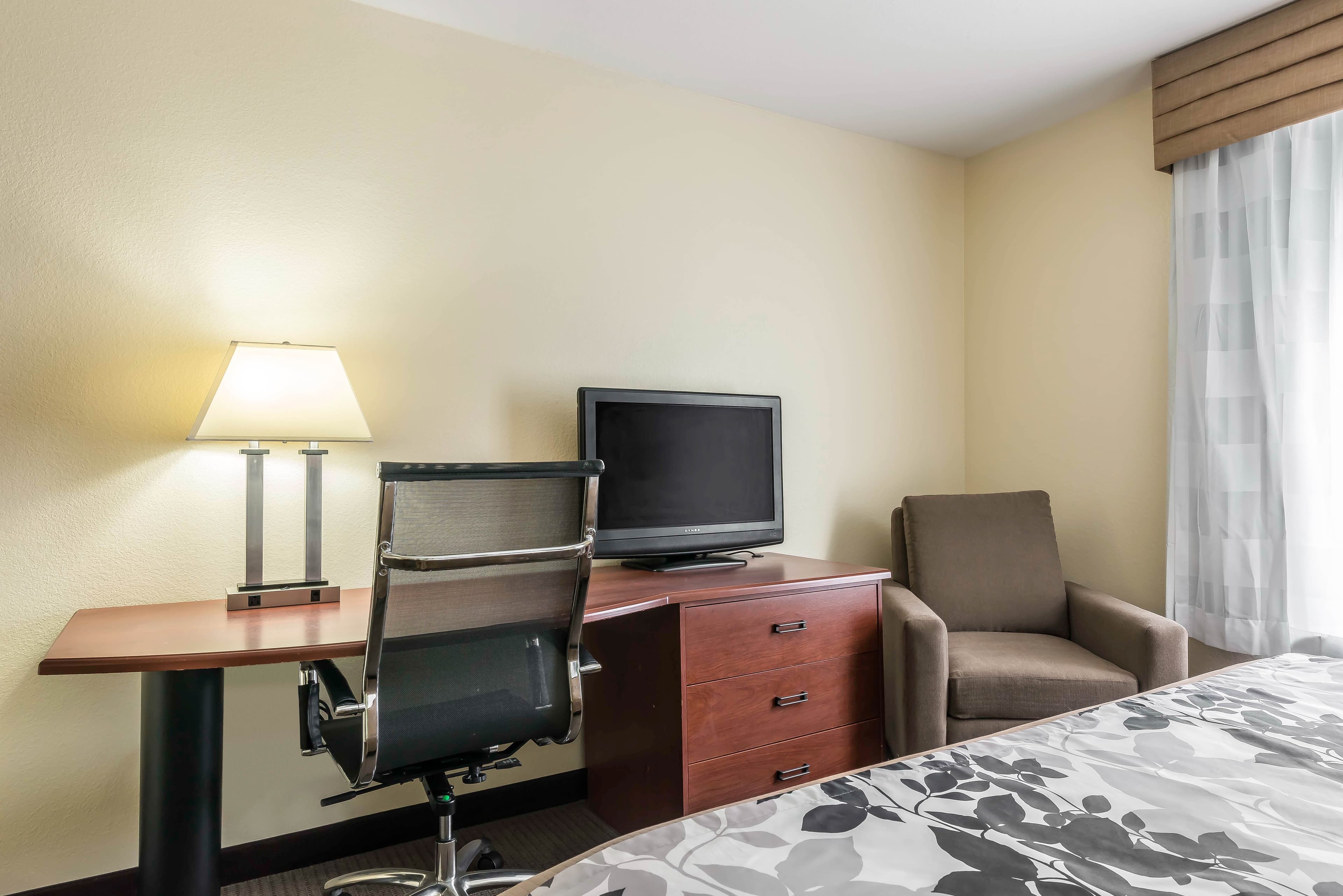 Sleep Inn & Suites University/Shands — 28