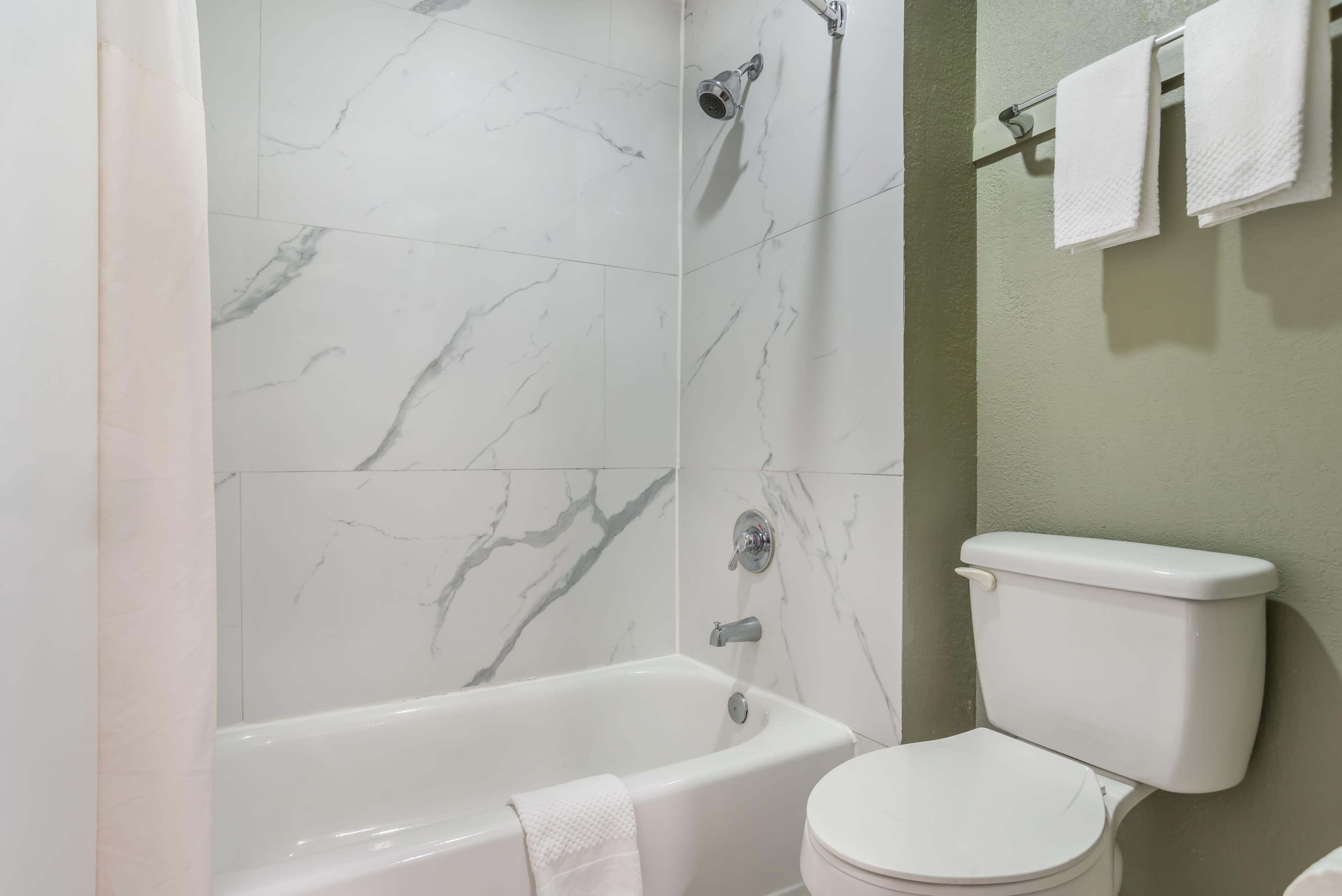 Quality Inn & Suites near Panama City Beach — 18