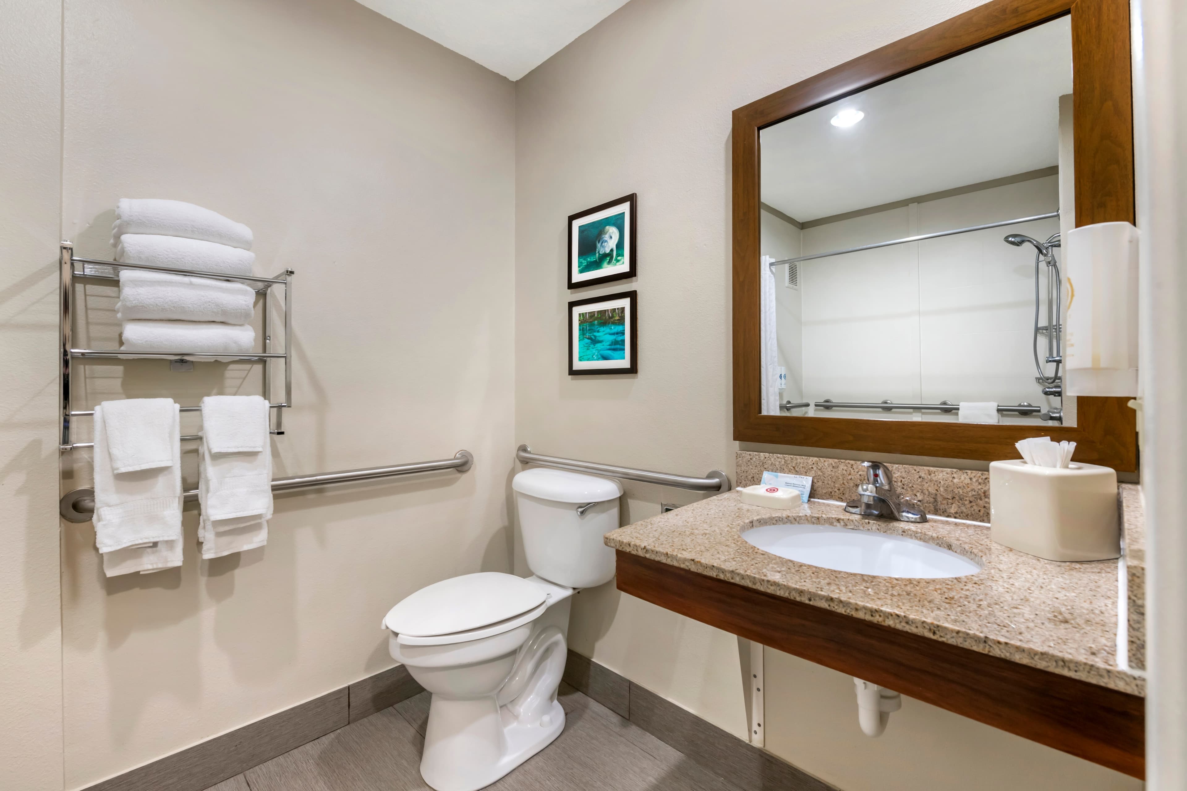 Comfort Inn & Suites Wildwood - The Villages — 24