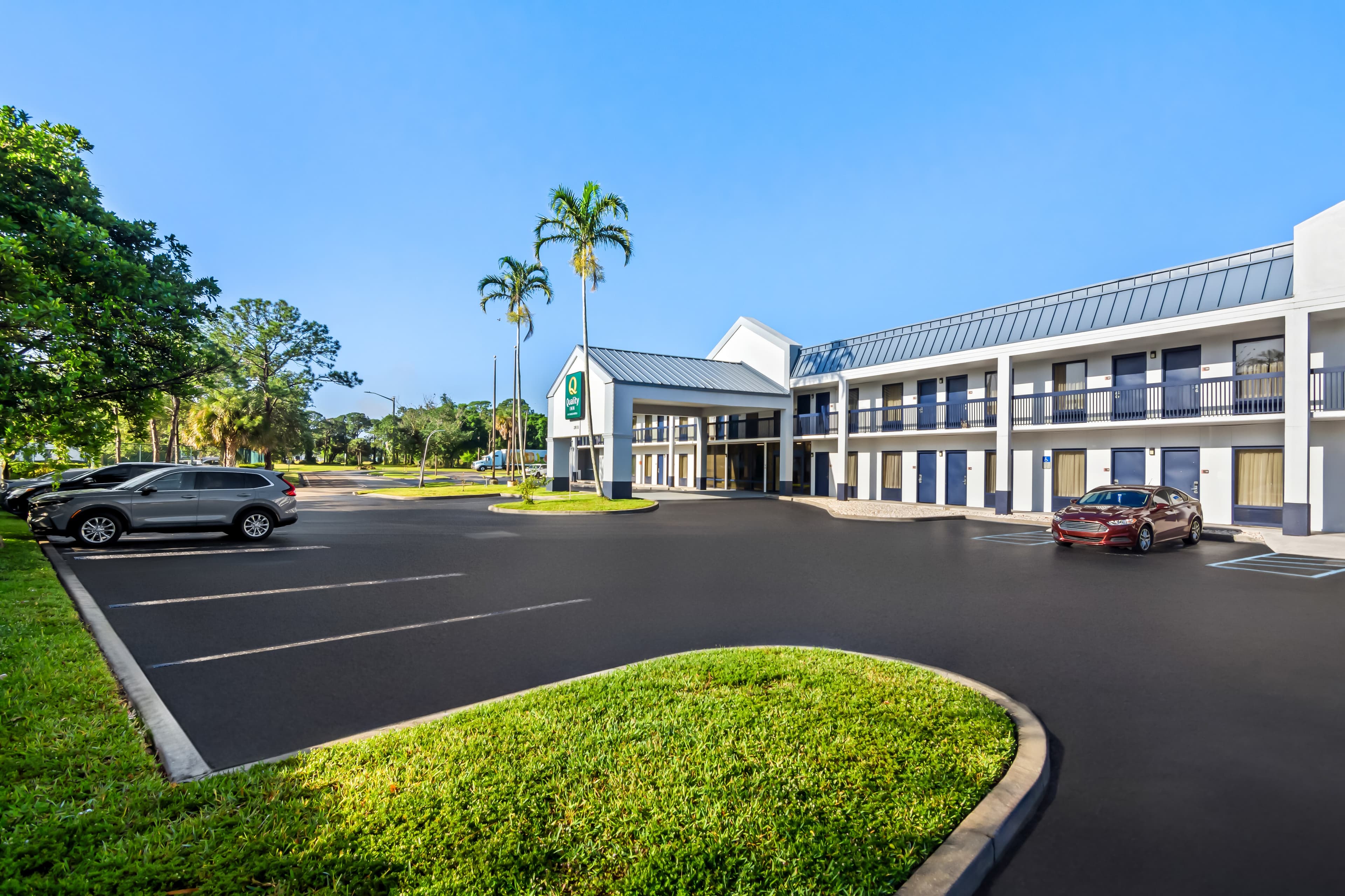 Quality Inn Fort Pierce I-95 - Image 1