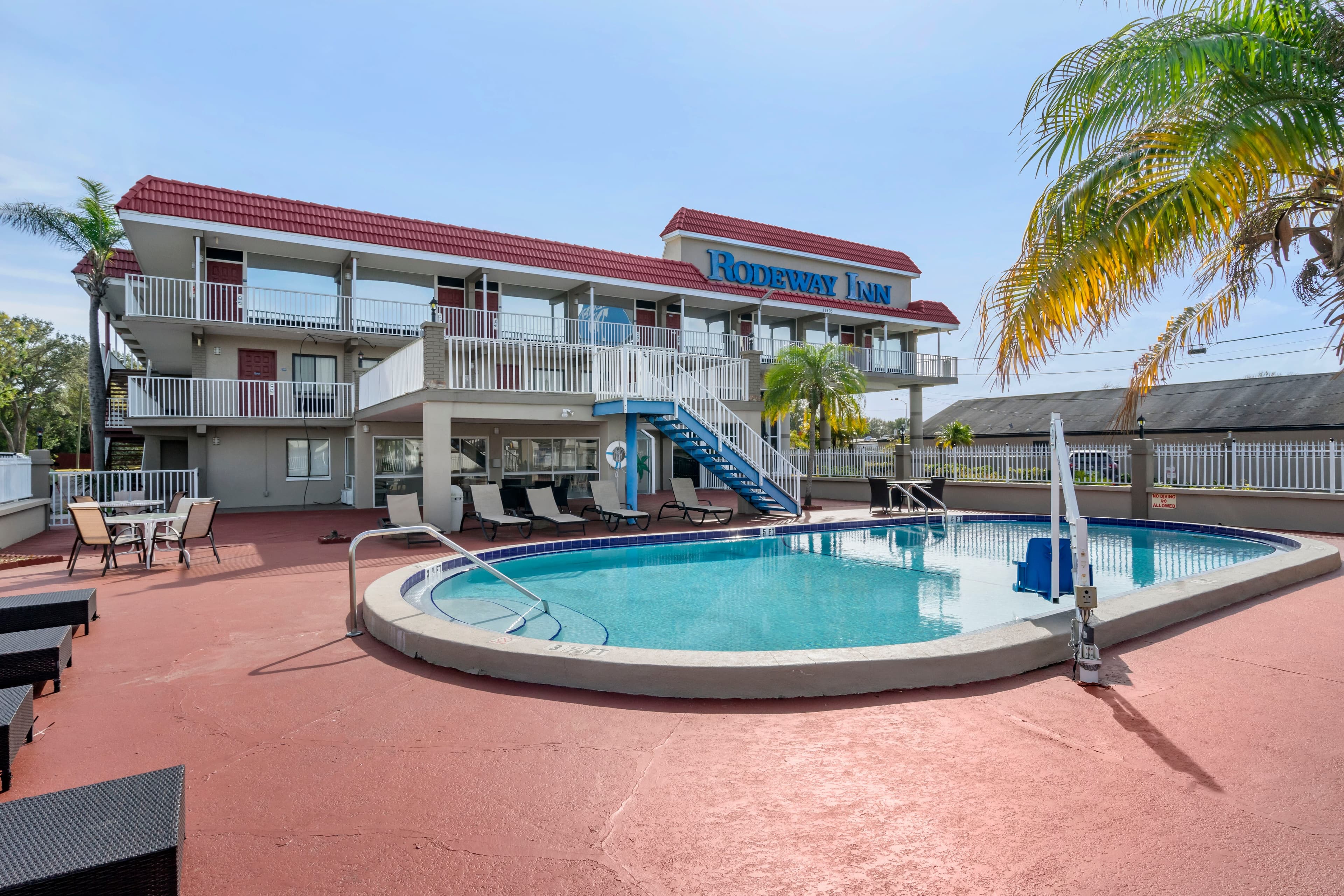 Rodeway Inn Clearwater-Largo - Image 1